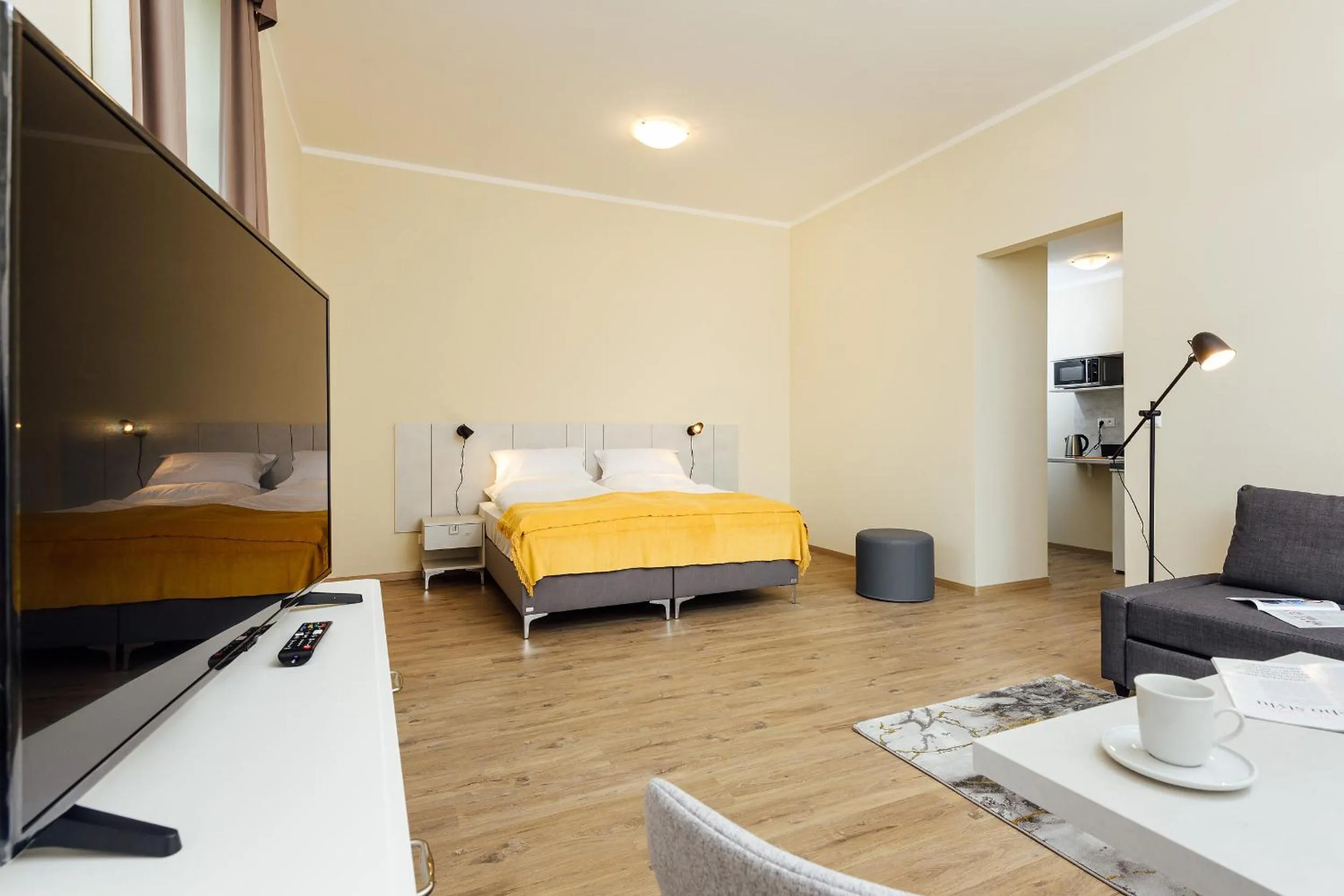 TV and multimedia, Bed in Apartmánový dom GRAND - Contactless Check In