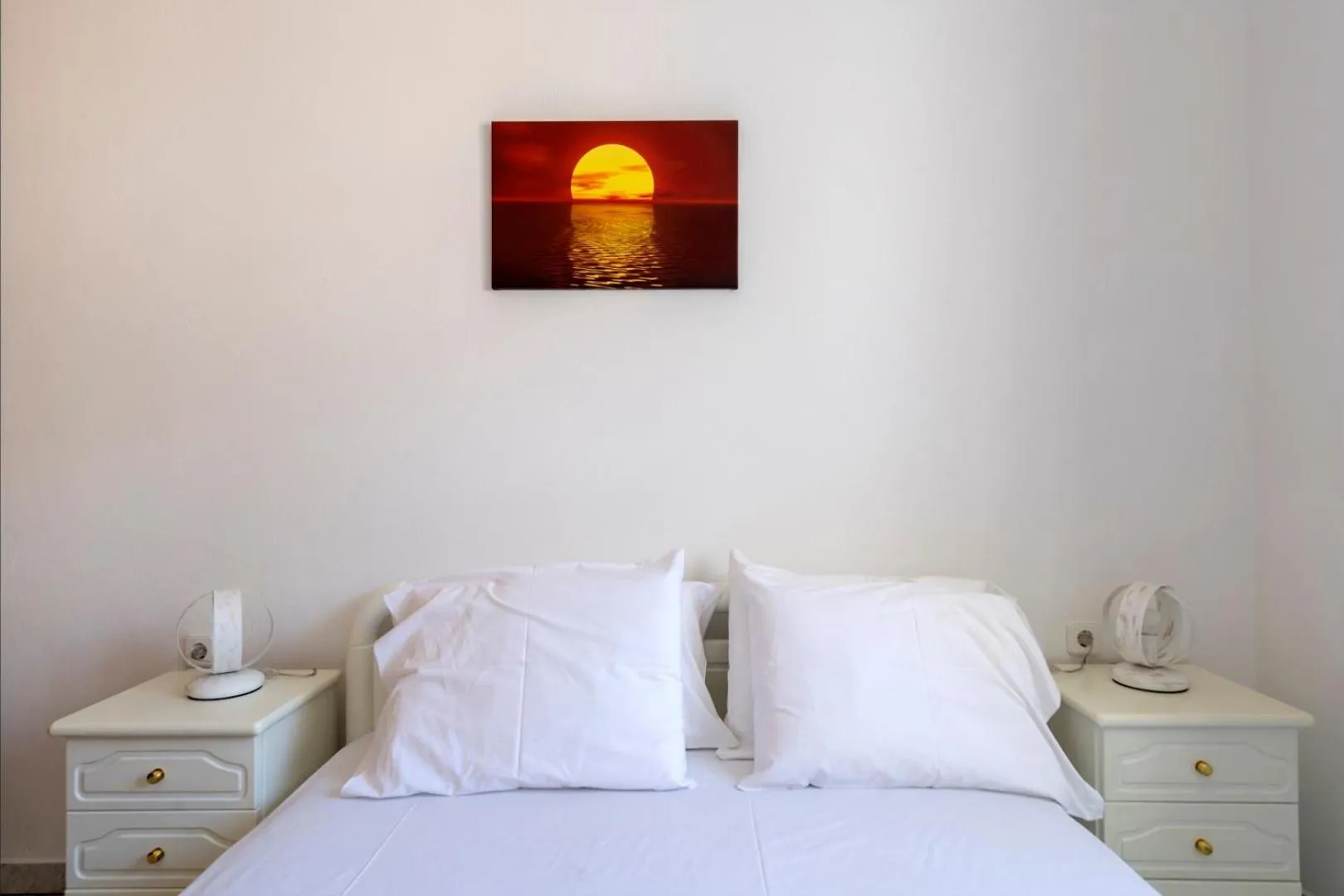 Bed in Panoramic View House