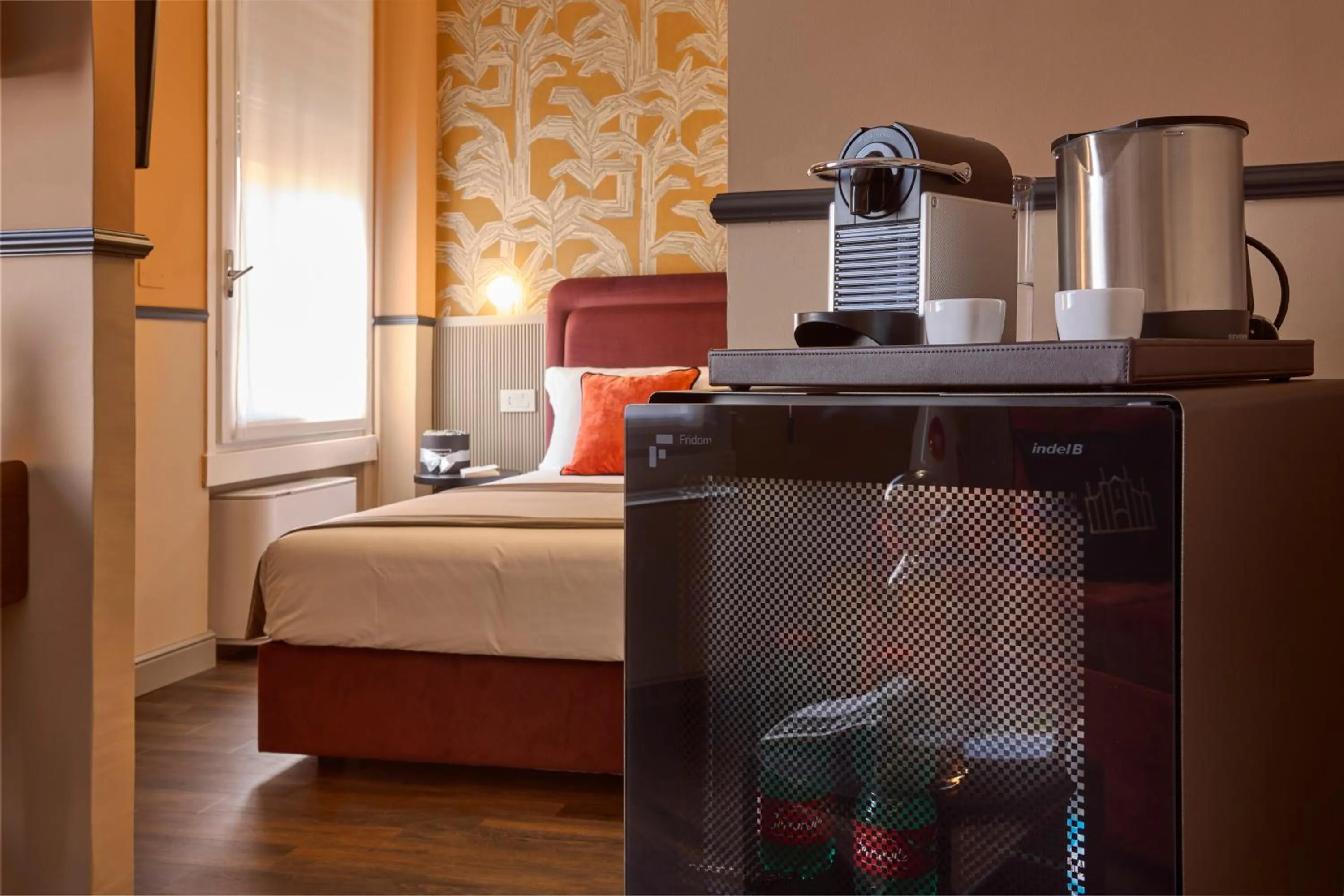 Coffee/tea facilities, Bed in LUMERA STAY - Solferino