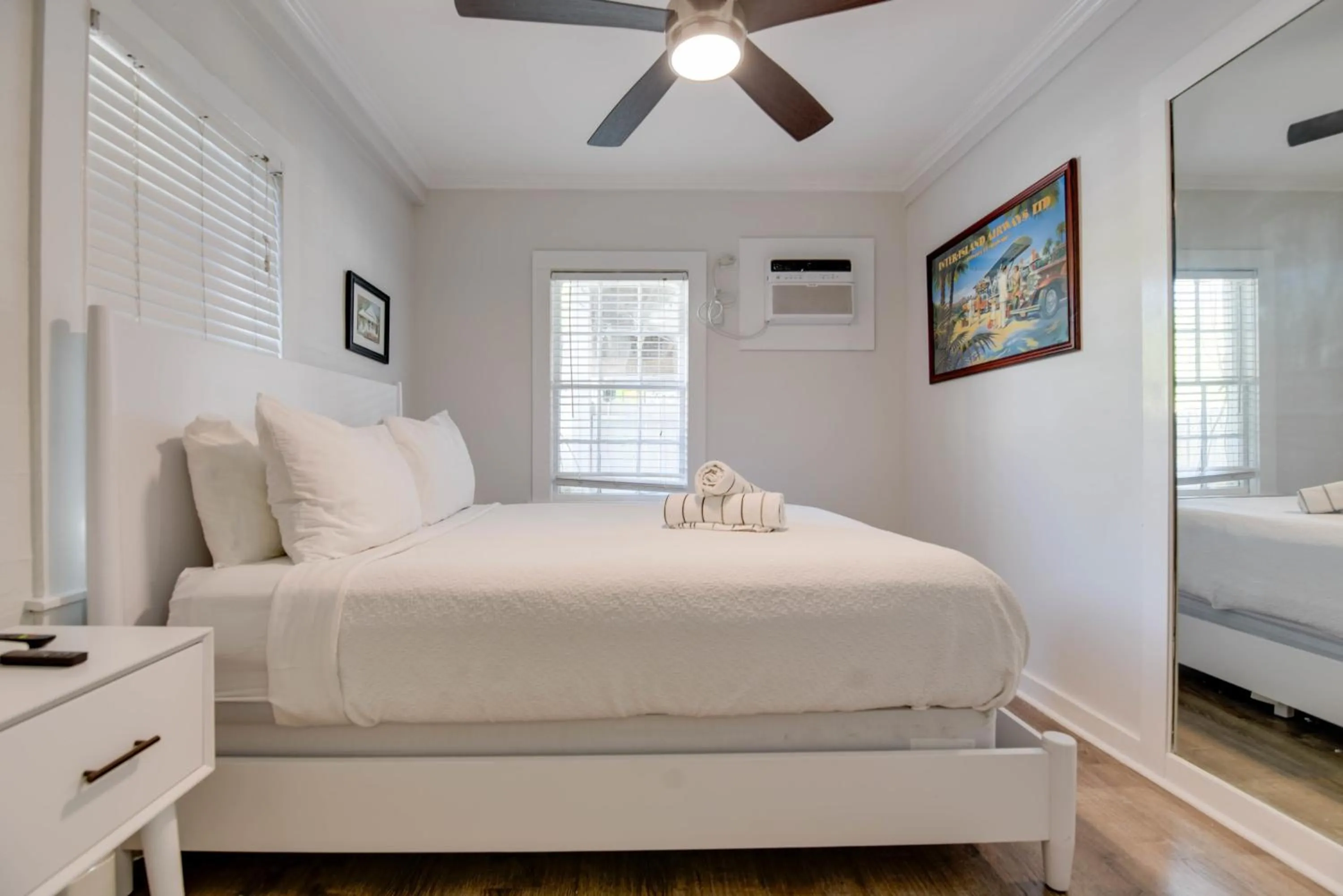 Bed in Southern Palms