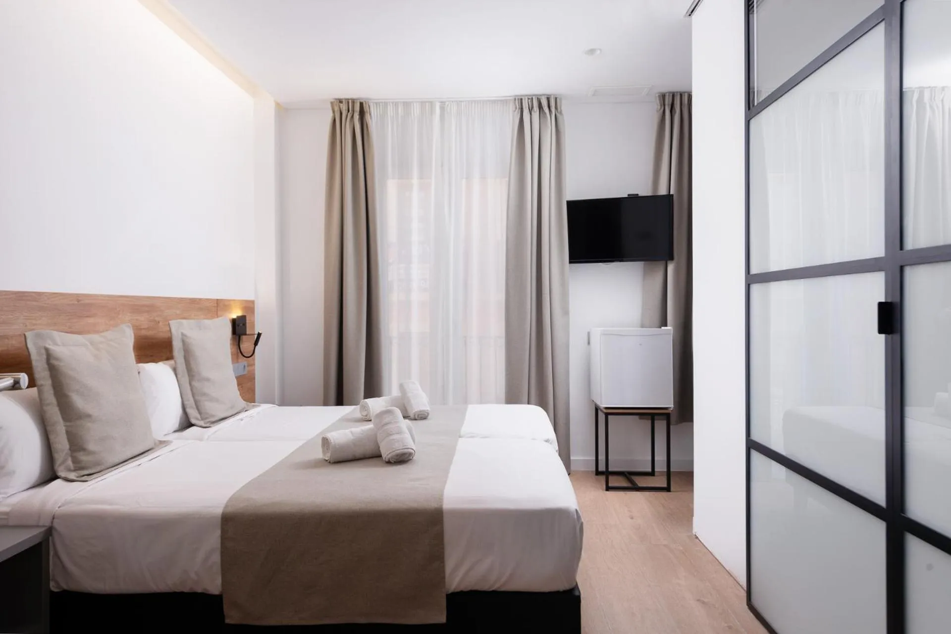 Bed in VIL5 by Be Alicante