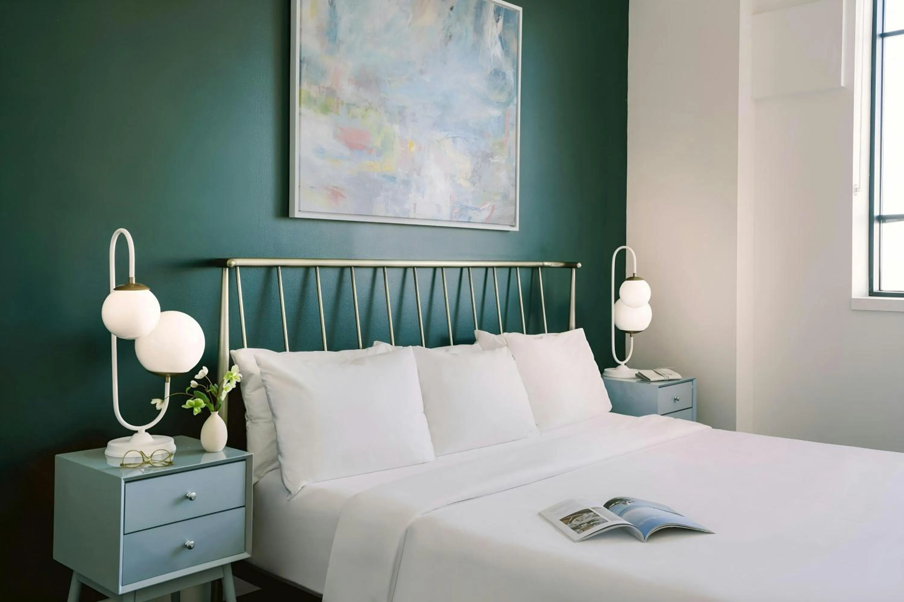 Bedroom, Bed in Sonder by Marriott Bonvoy Le Guerin Apartments Le Plateau-Mont-Royal