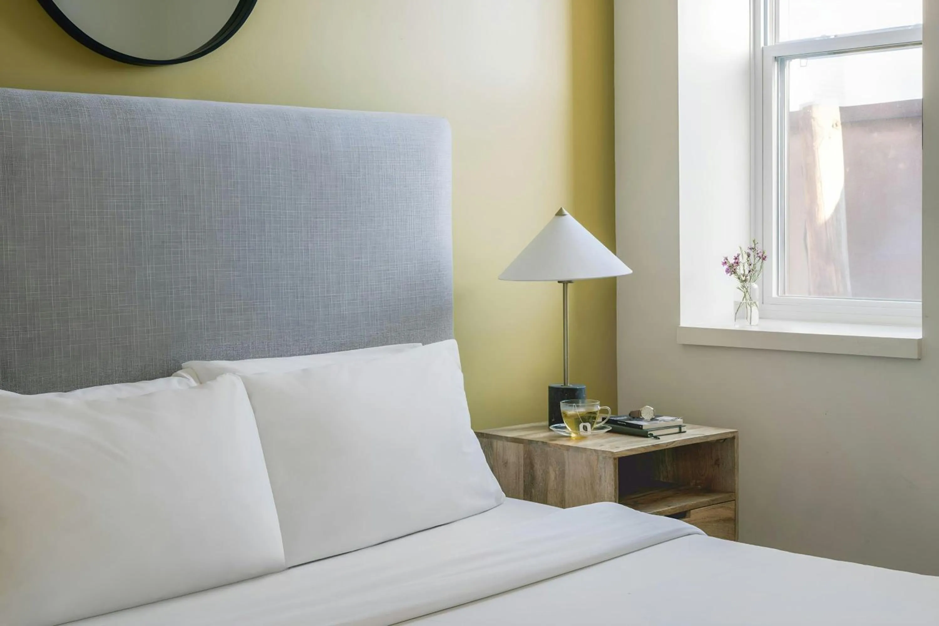 Bedroom, Bed in Sonder by Marriott Bonvoy Le Guerin Apartments Le Plateau-Mont-Royal