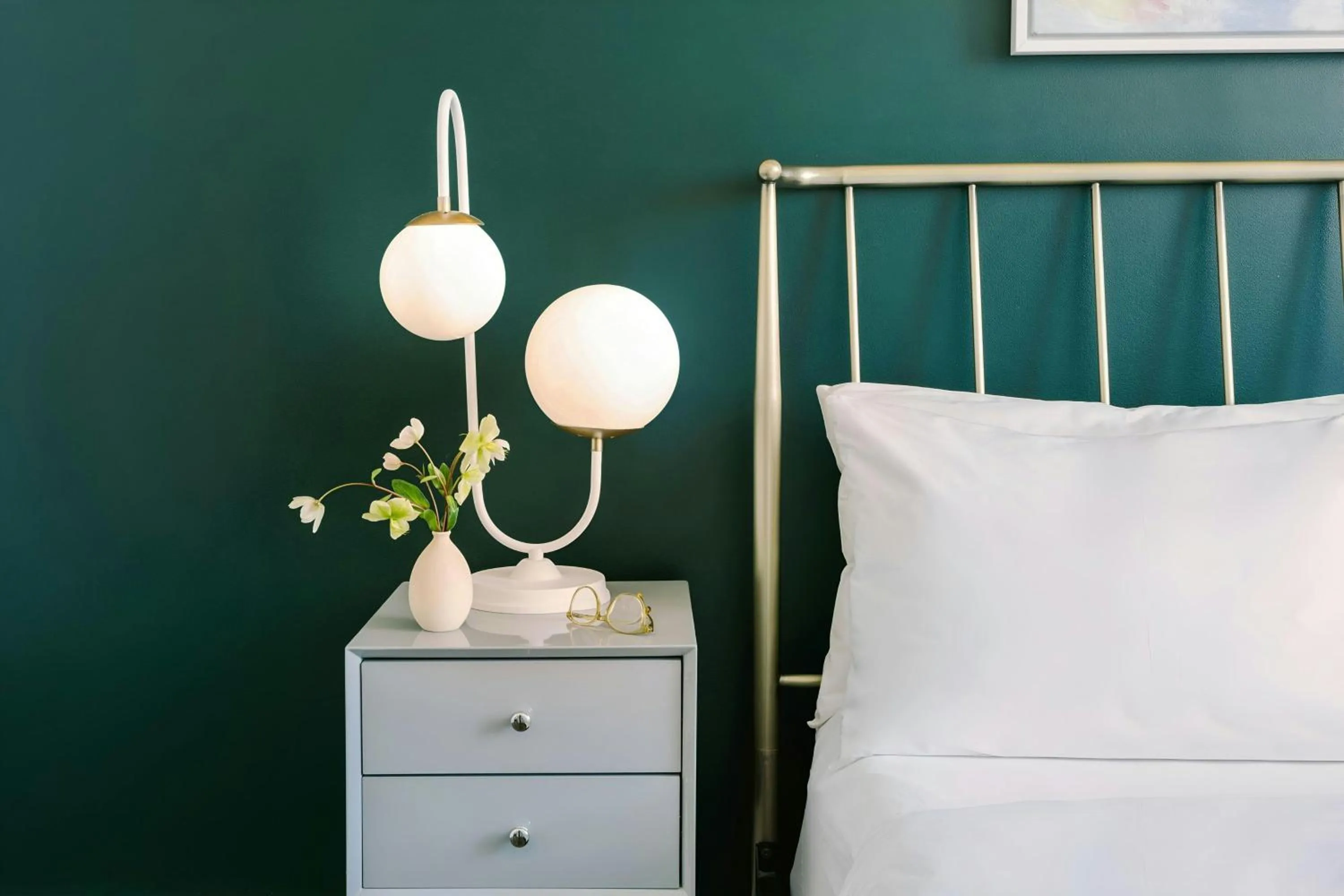 Bedroom, Bed in Sonder by Marriott Bonvoy Le Guerin Apartments Le Plateau-Mont-Royal