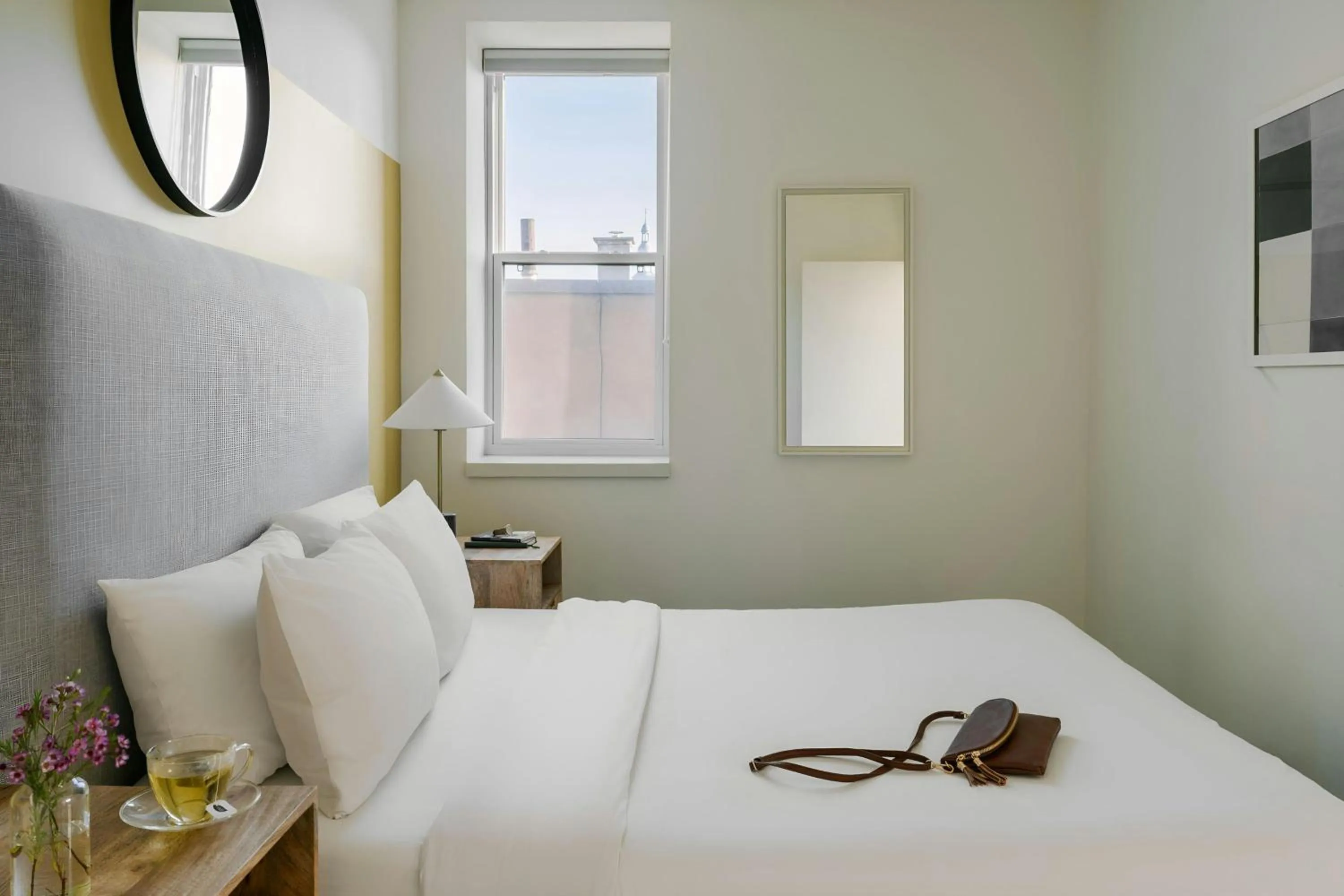 Bedroom, Bed in Sonder by Marriott Bonvoy Le Guerin Apartments Le Plateau-Mont-Royal