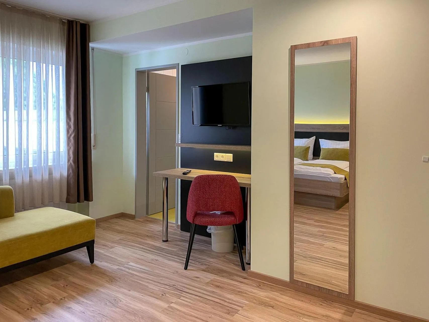 Staff, Bed in Hotel zur Flüh