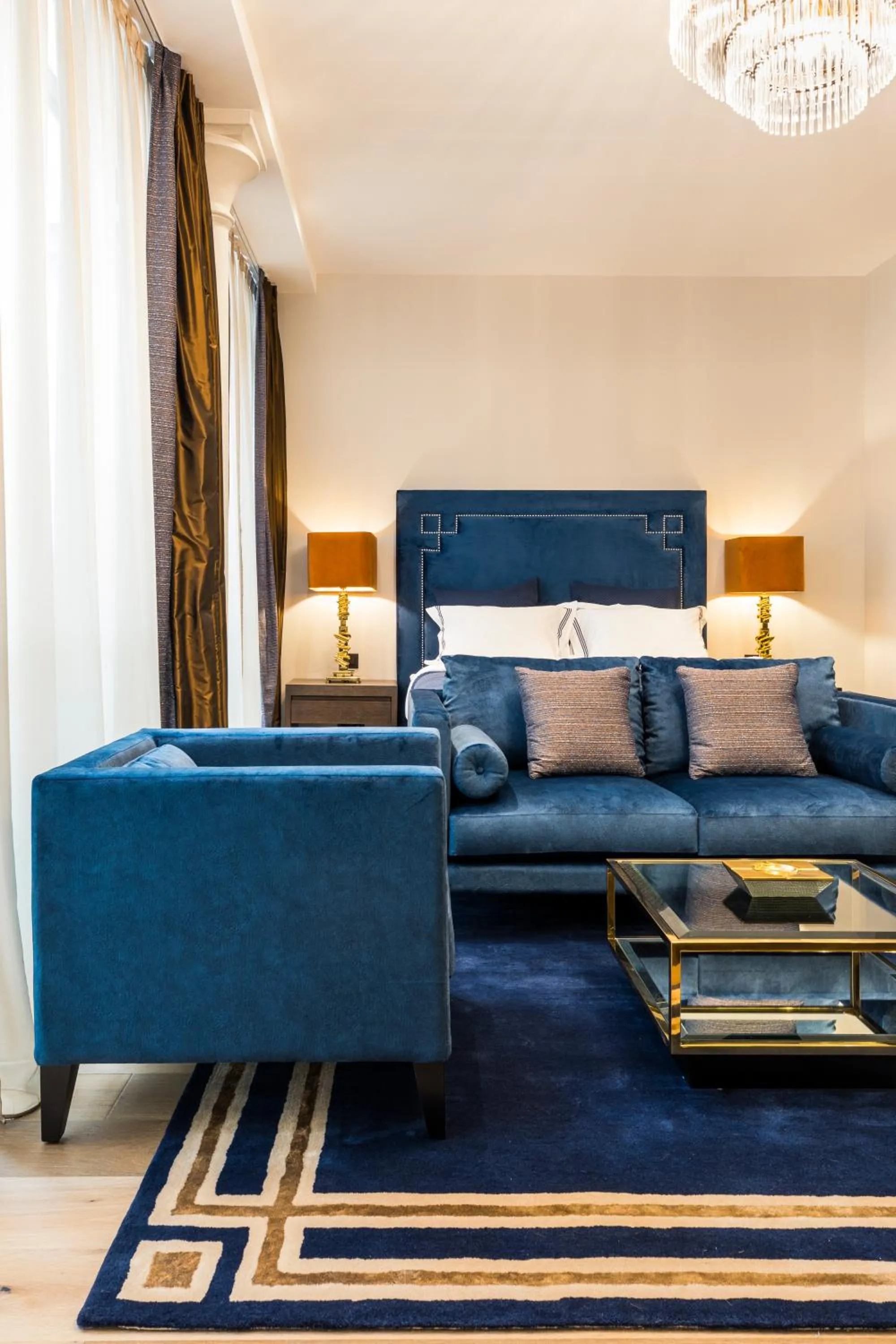 Living room in Luxury Apartment Paris Louvre II