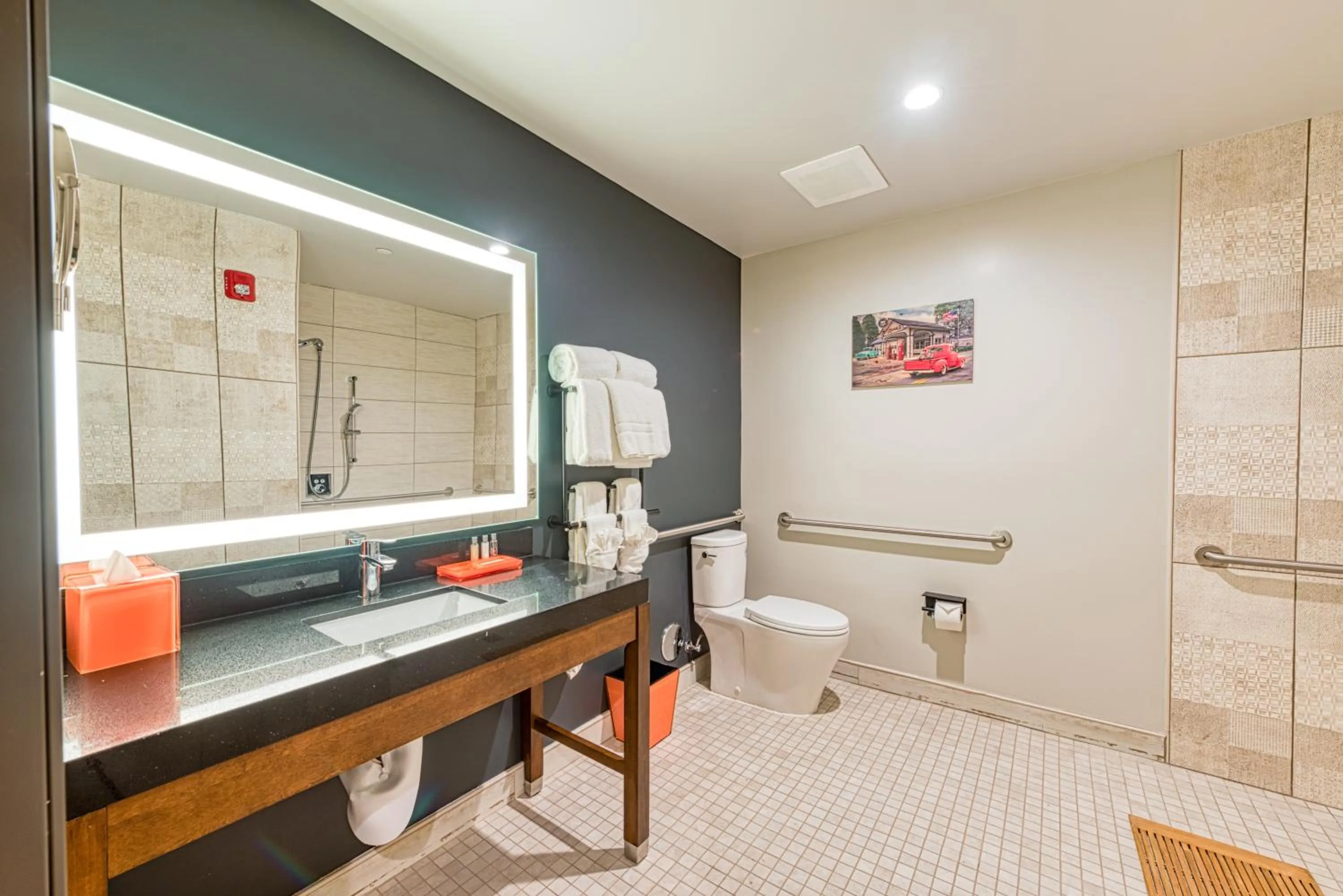 Hotel Lexen Newhall & Santa Clarita - Near Six Flags Magic Mountain