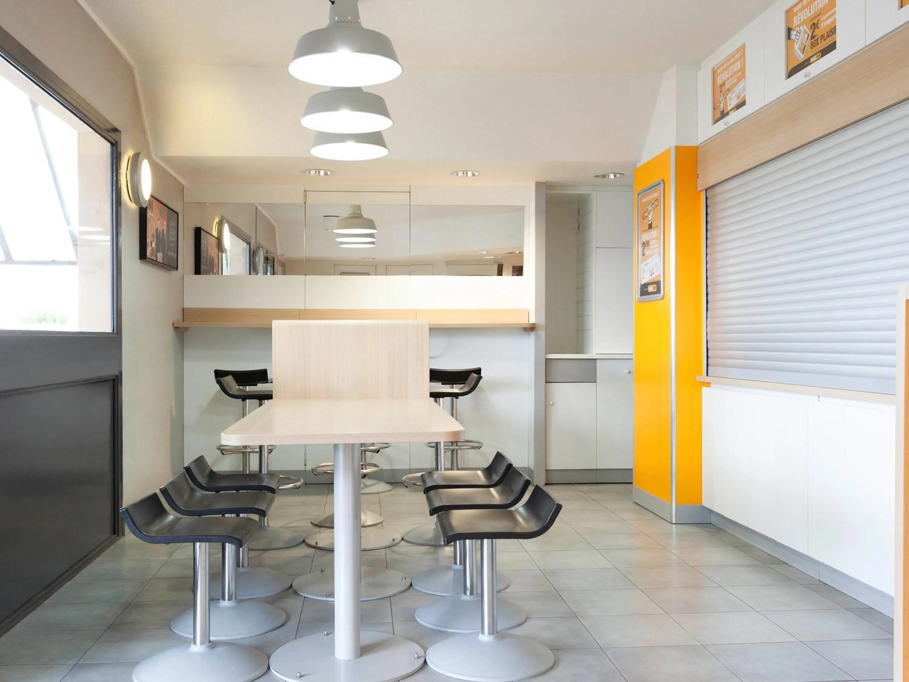 Restaurant/places to eat in Hotel F1 Vesoul - En cours de rénovation