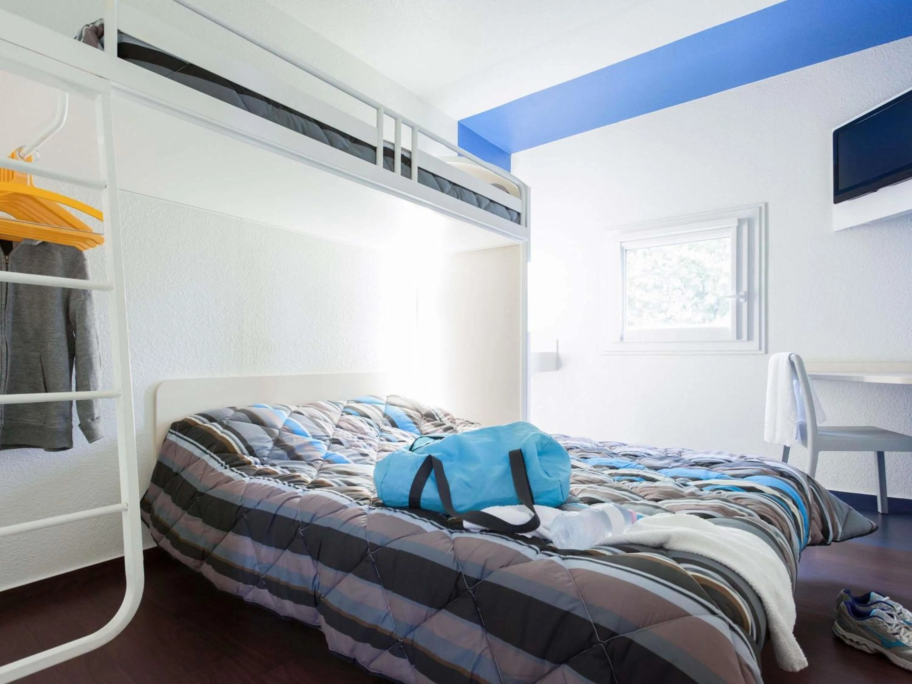 Bedroom, Bed in Hotel F1 Vesoul - En cours de rénovation