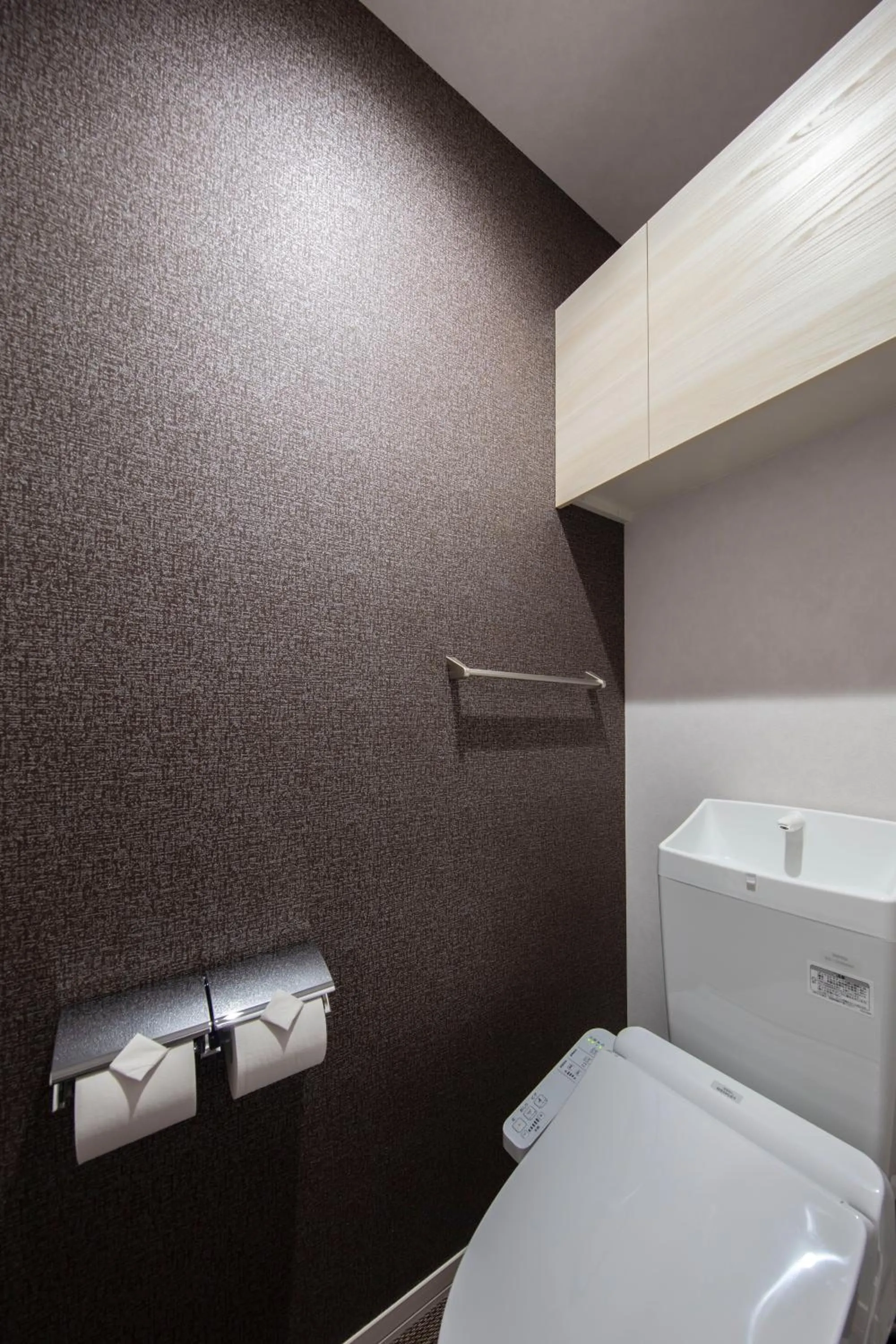 Photo of the whole room in GRAND BASE Okayama Ekimae