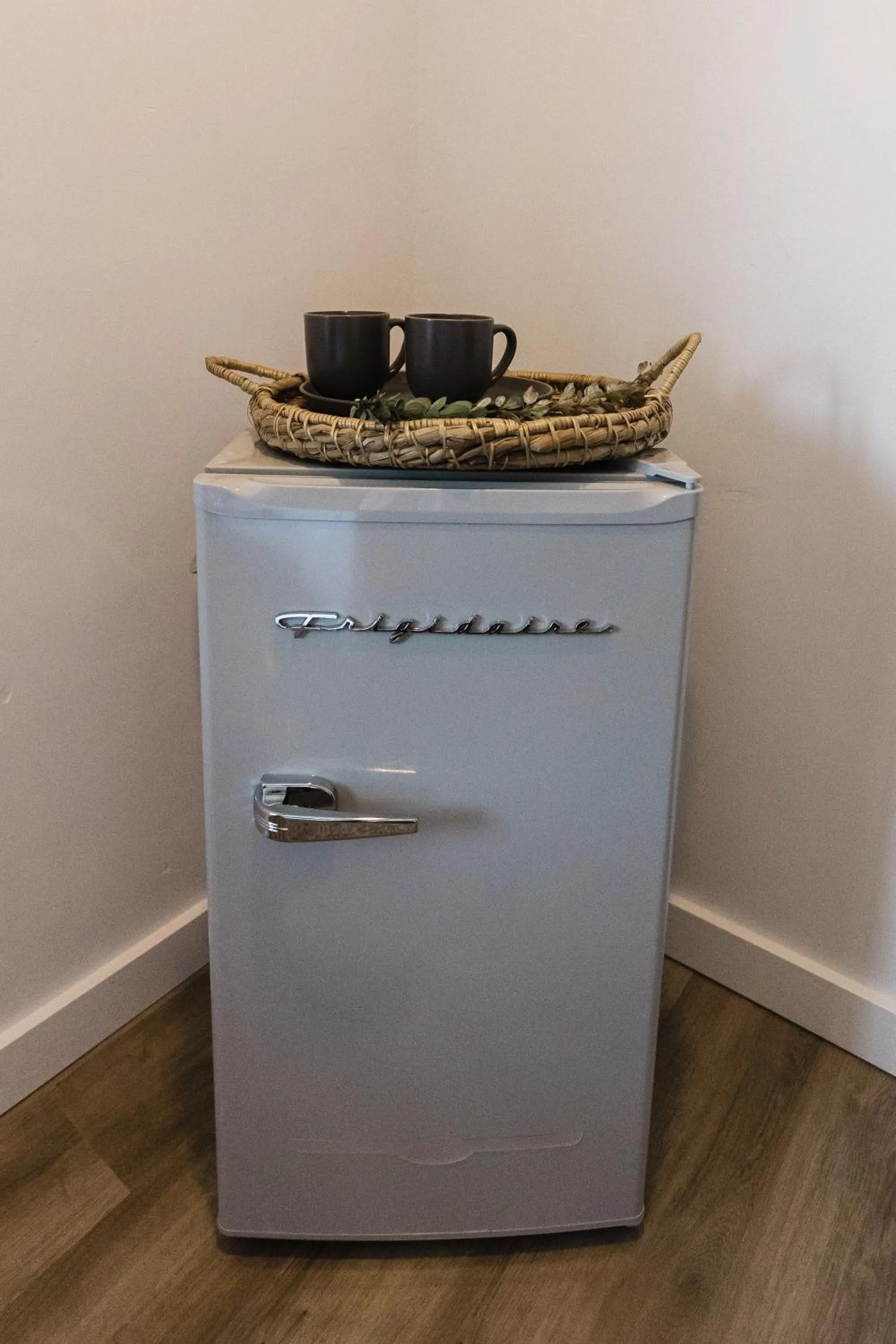 Kitchen or kitchenette in Wonderstone at Glacier