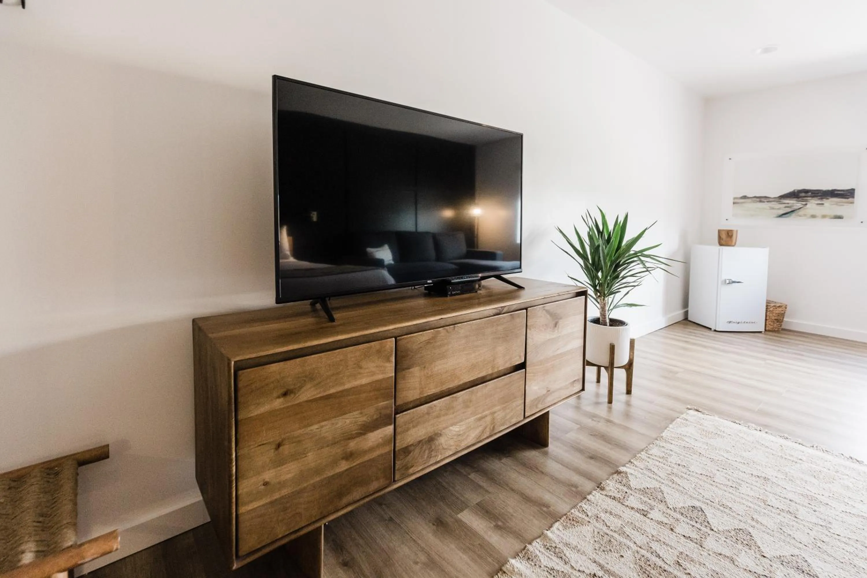 TV and multimedia in Wonderstone at Glacier