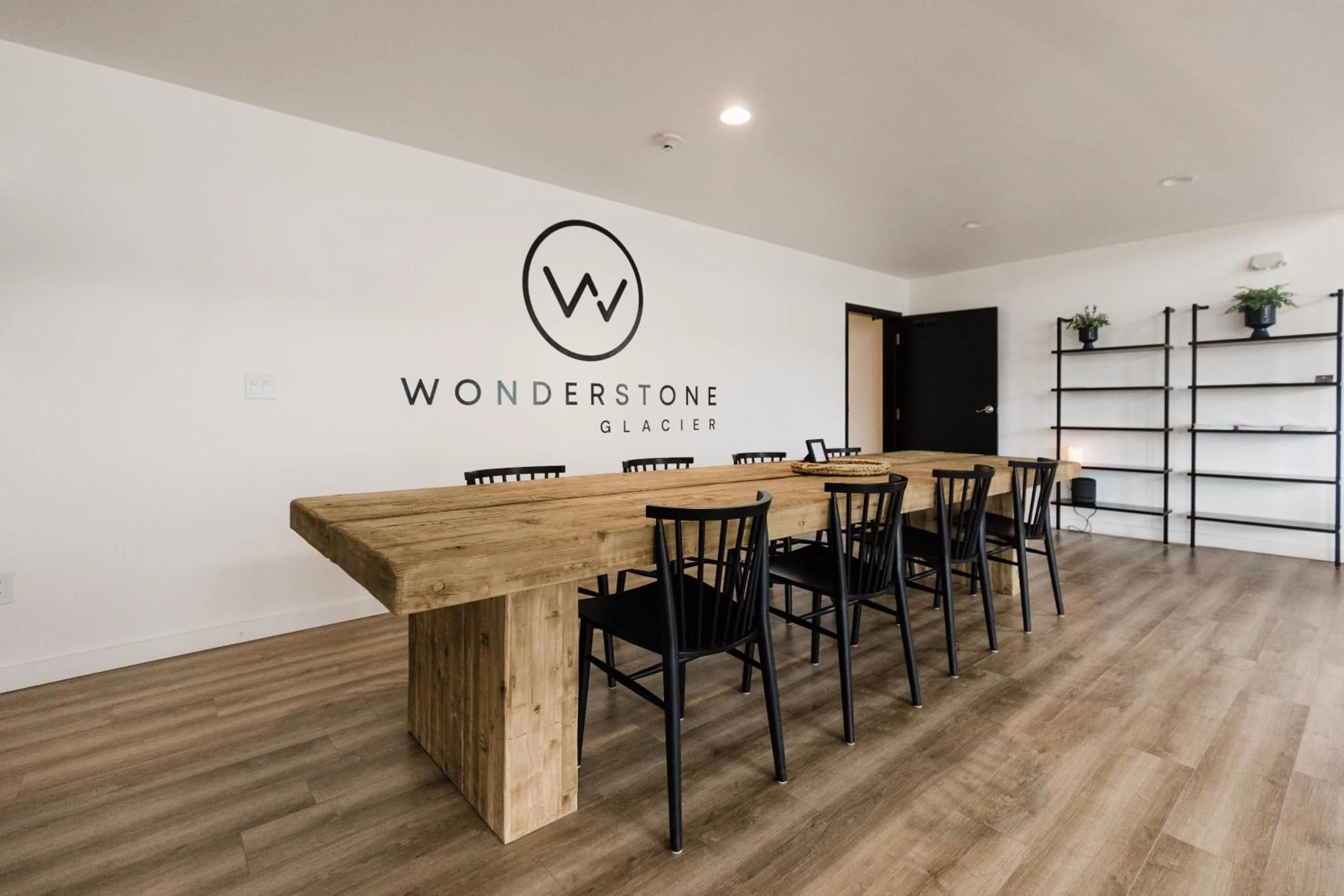 Lobby or reception in Wonderstone at Glacier