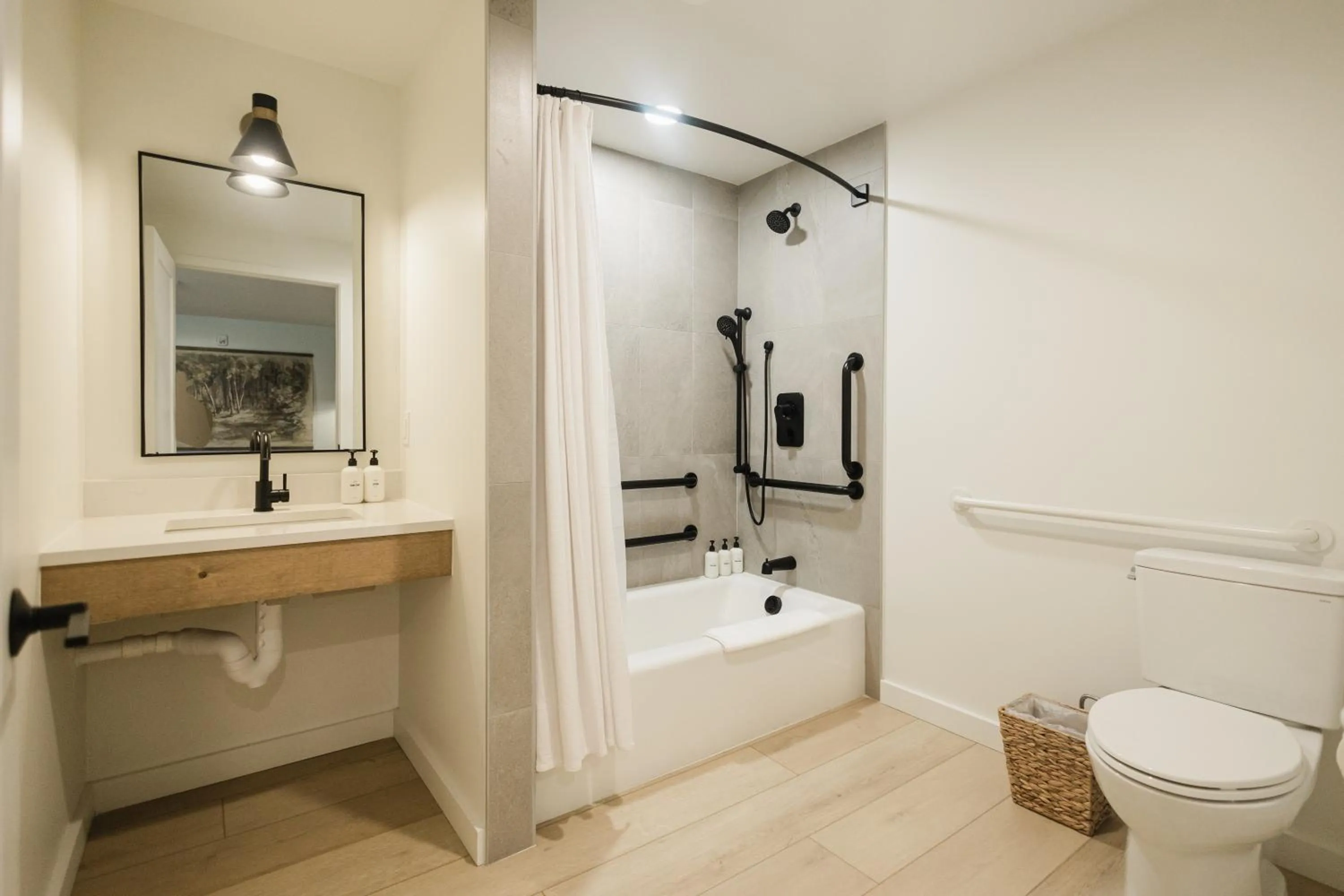 Shower in Wonderstone at Glacier