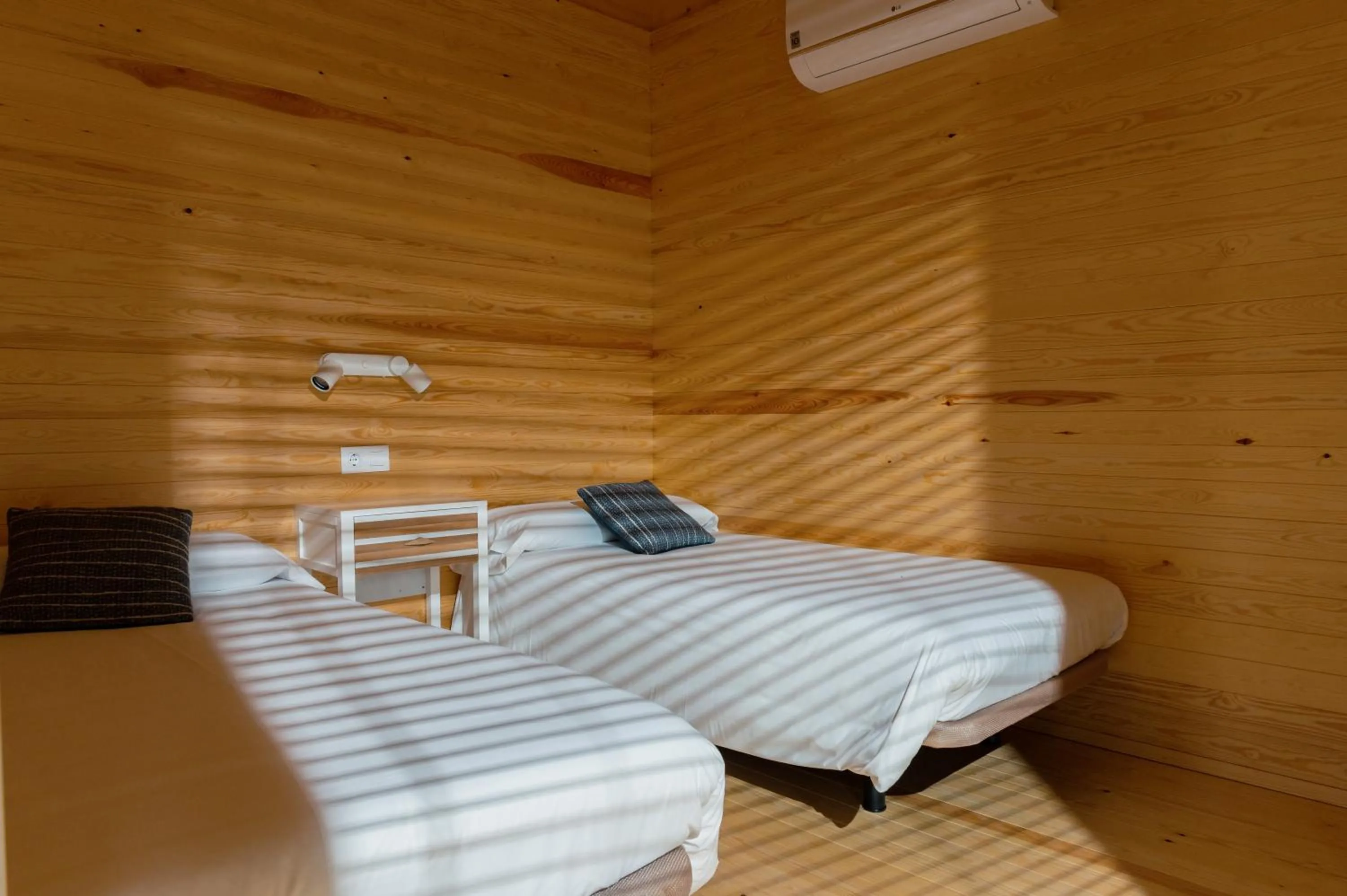 Bed in Cabanas Narea