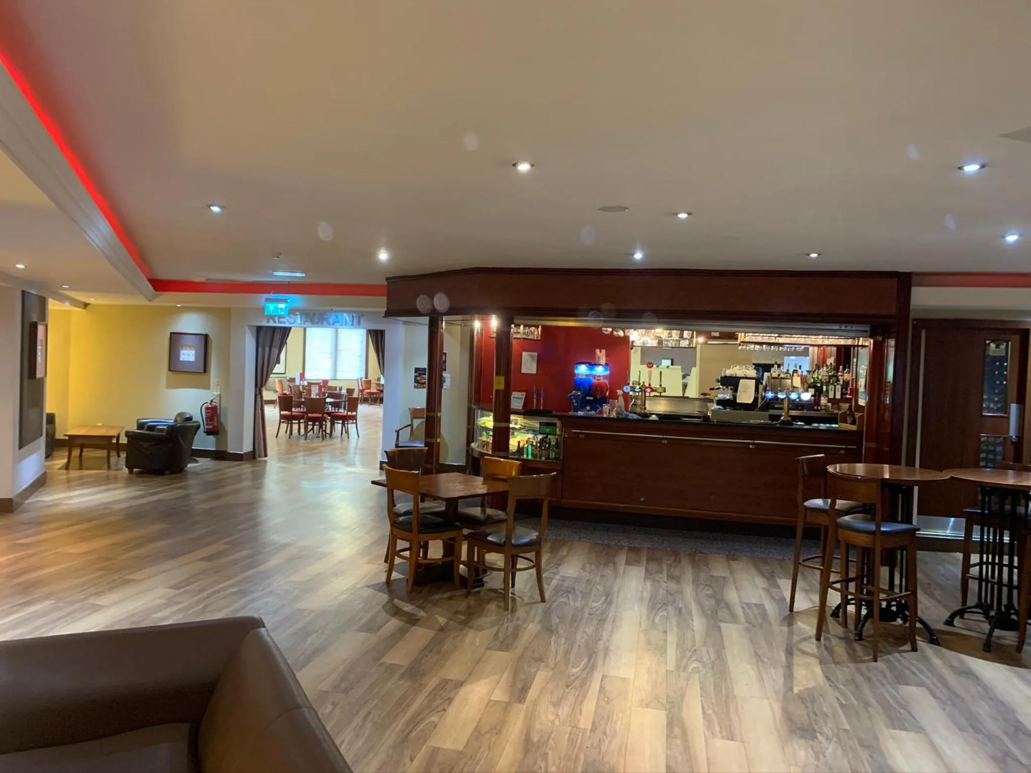 Food and drinks in Keer Side Lodge, Luxury lodge with private hot tub at Pine Lake Resort