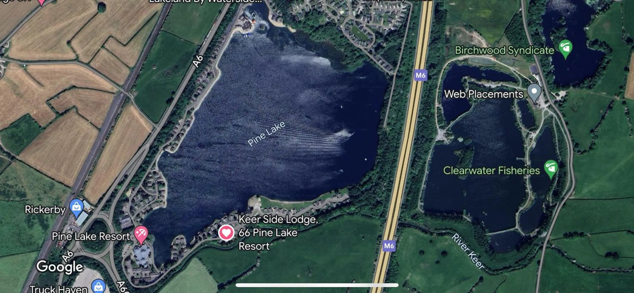 Location in Keer Side Lodge, Luxury lodge with private hot tub at Pine Lake Resort