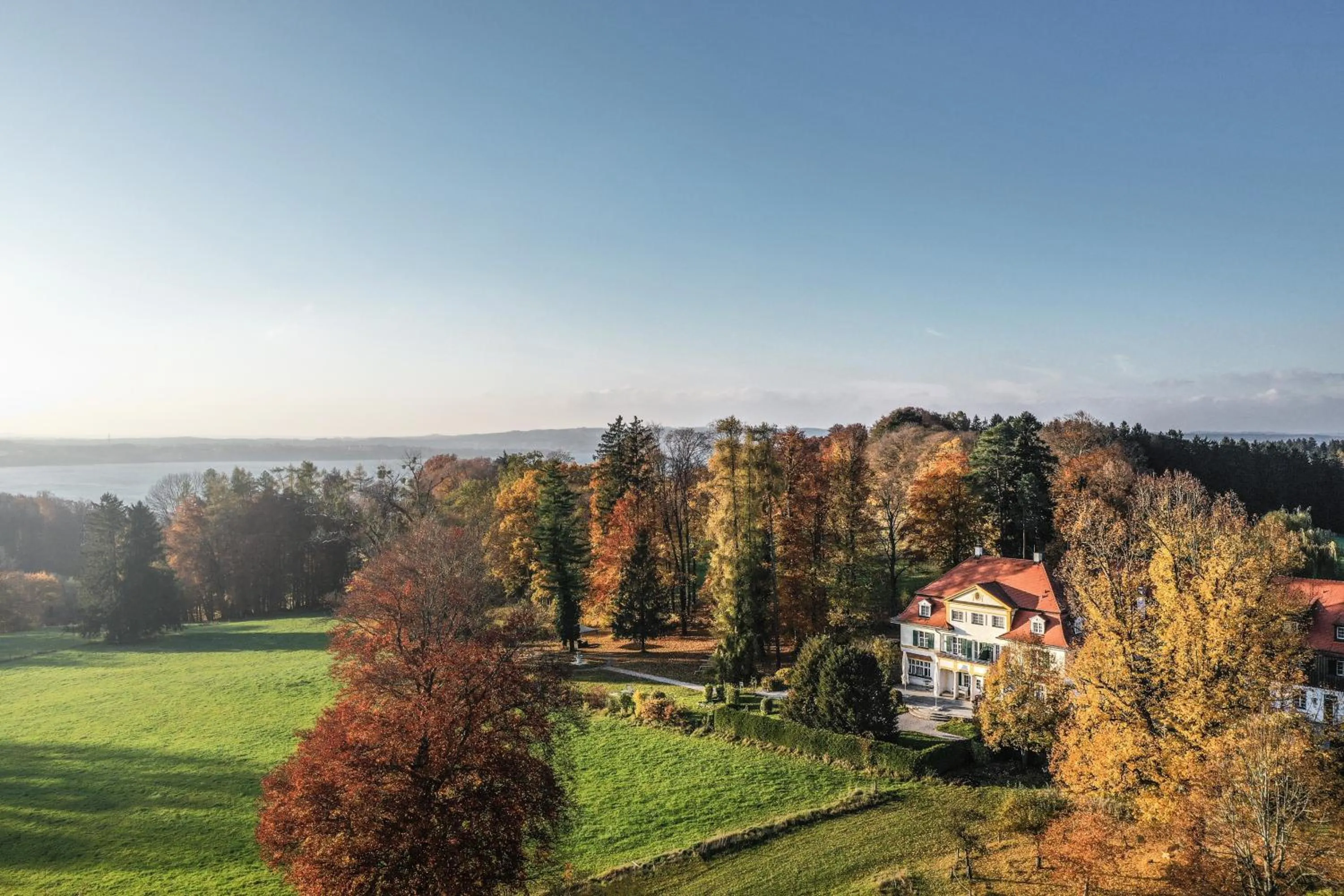 Natural landscape in Biohotel Schlossgut Oberambach