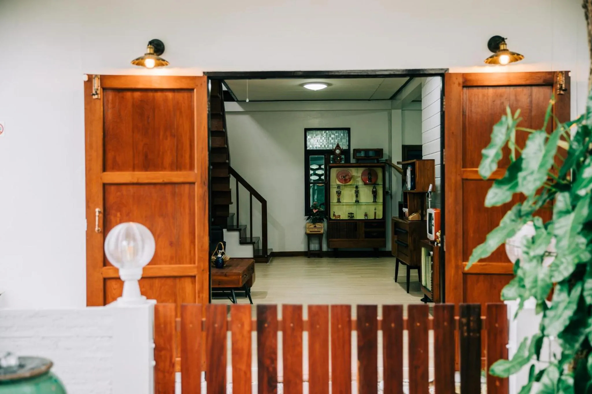 Facade/entrance in Banya BnB ที่พักบ้านย่าบีแอนด์บี เมืองประจวบฯ