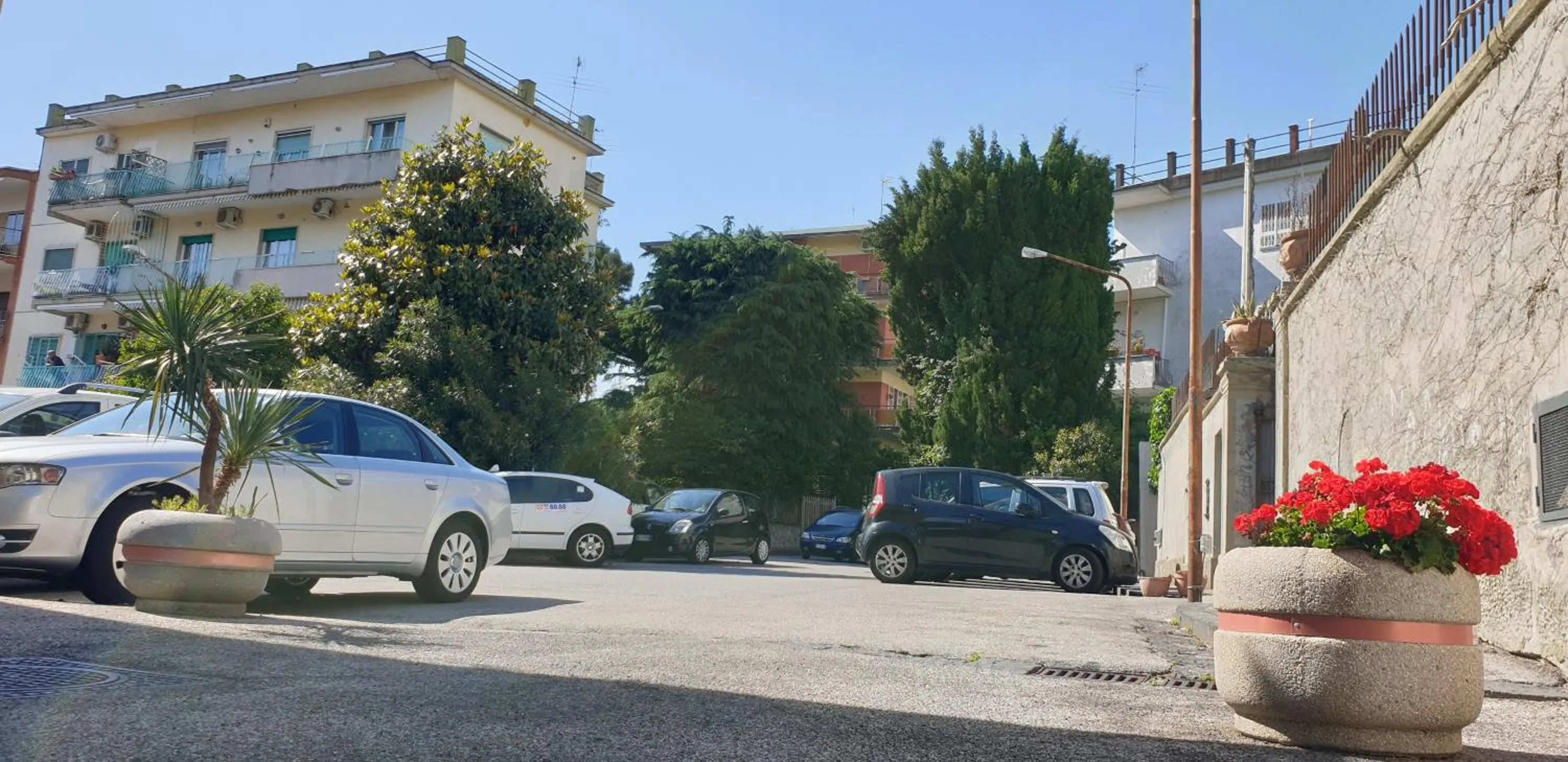 Parking in Relais Villa Montedonzelli
