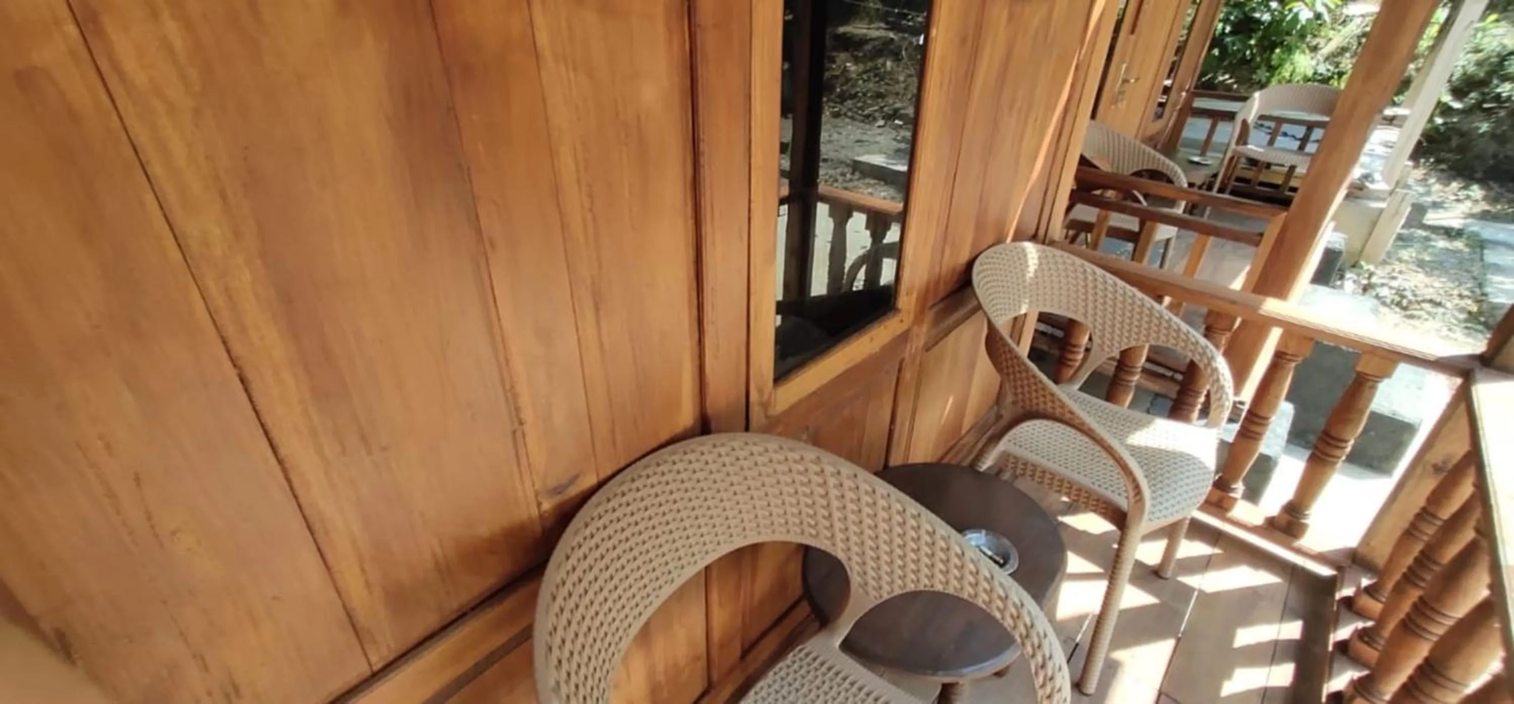 Photo of the whole room in Limasan Mbah Darmo