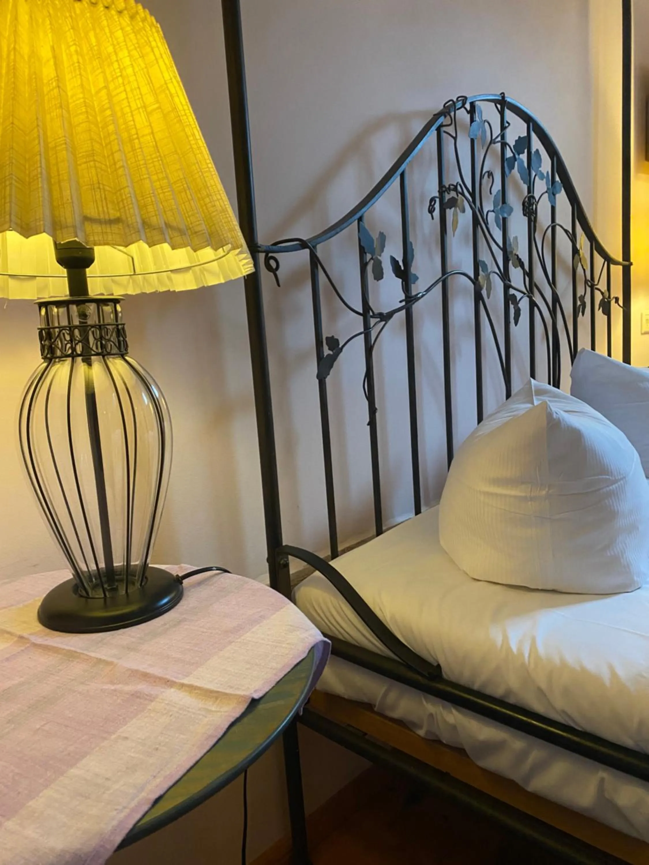 Bedroom, Bed in Hotel Alte Försterei