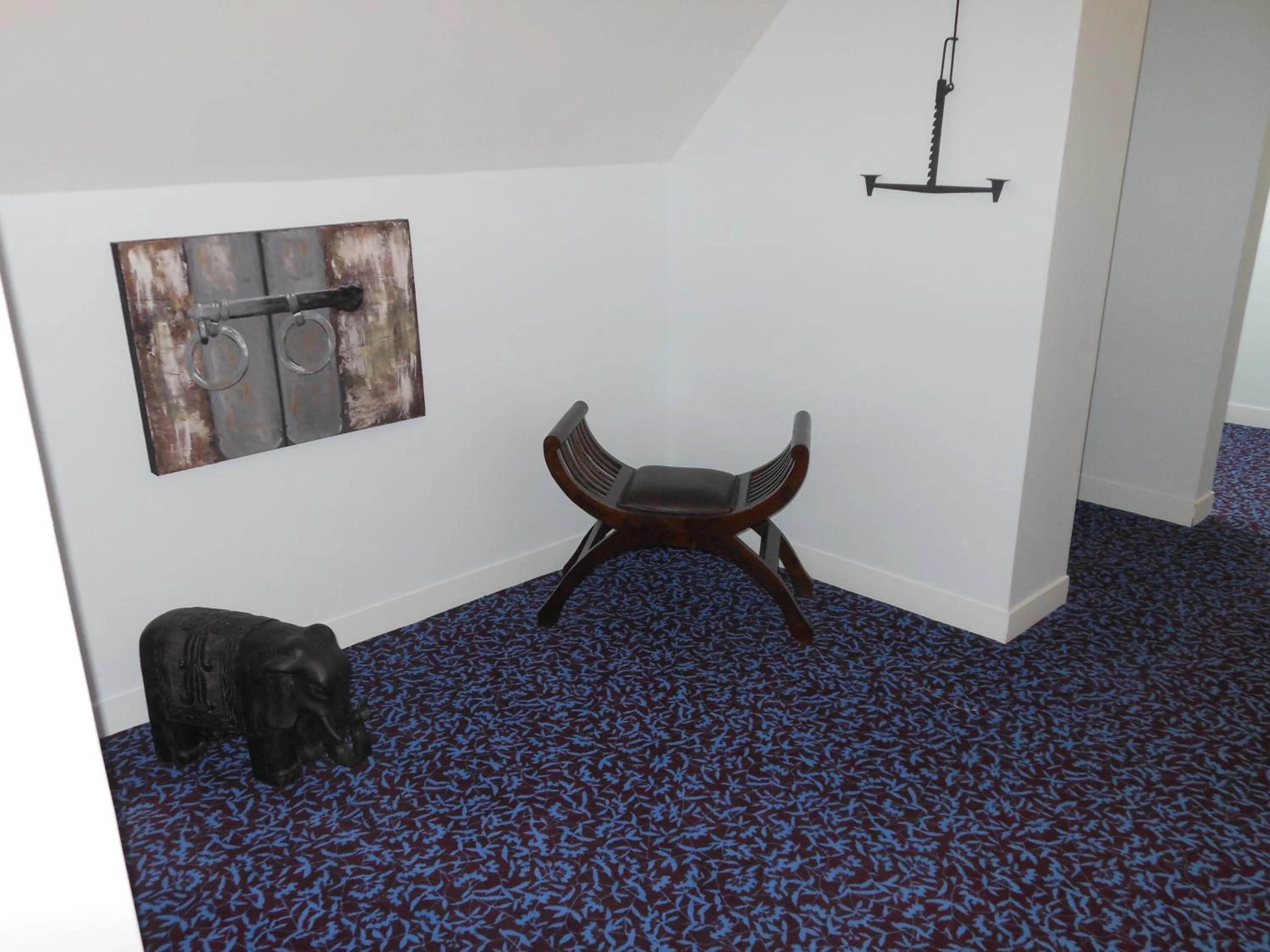 Decorative detail in Hotel du Parc