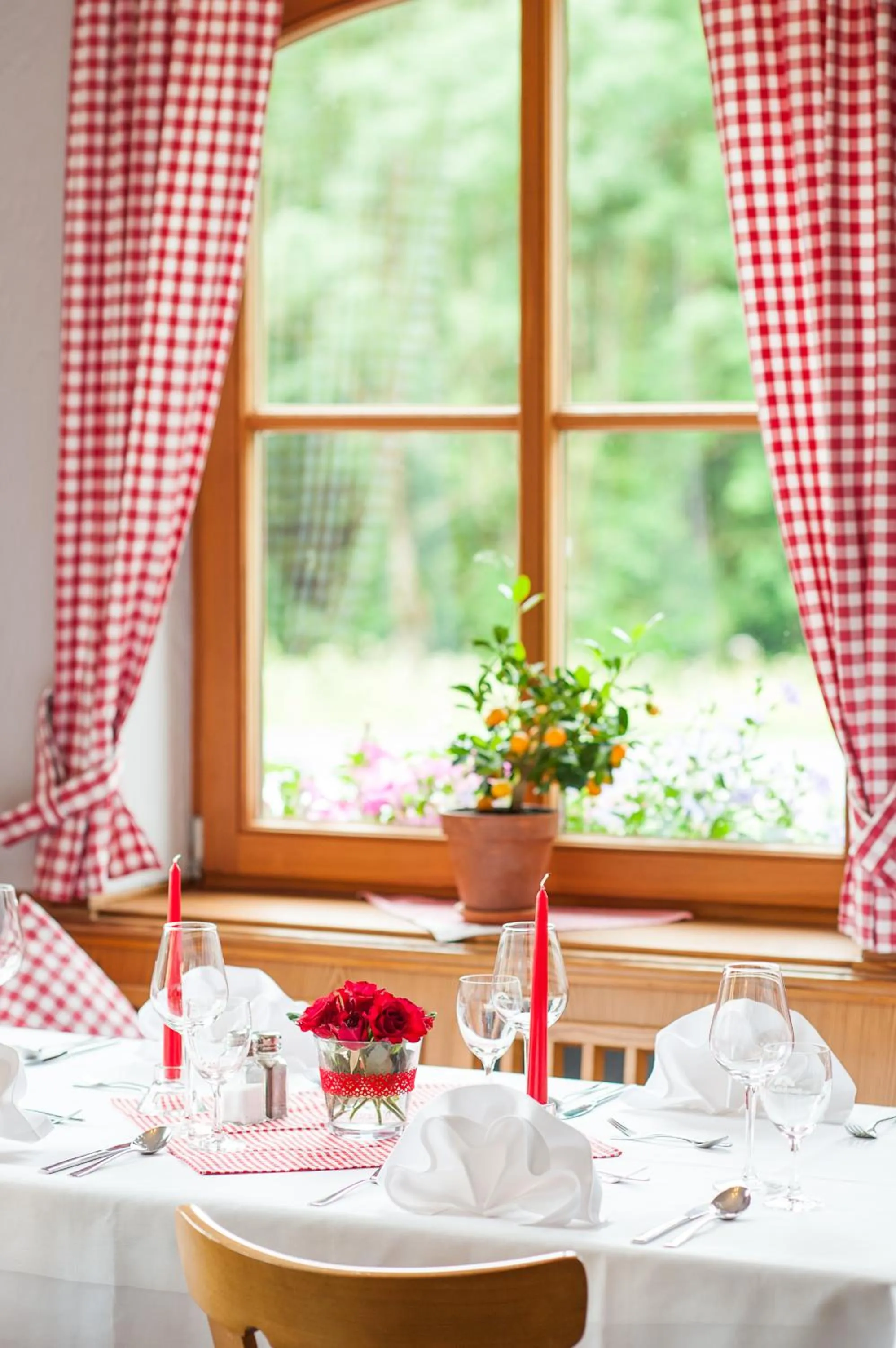 Restaurant/places to eat in DEVA Hotel Alpenglück