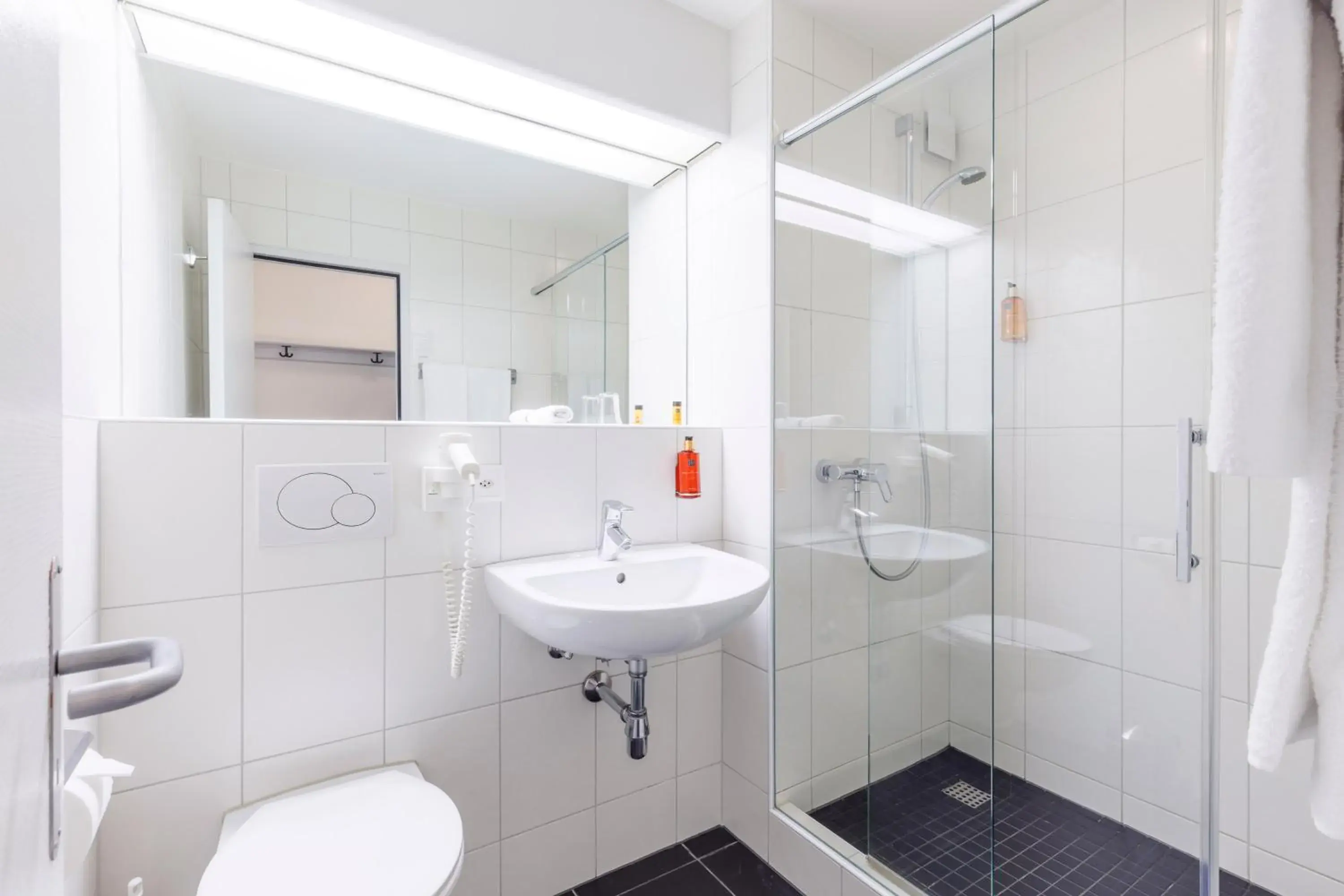 Standard Single Room in Sorell Hotel Sonnental Dübendorf Standard Single Room in Sorell Hotel Sonnental Dübendorf