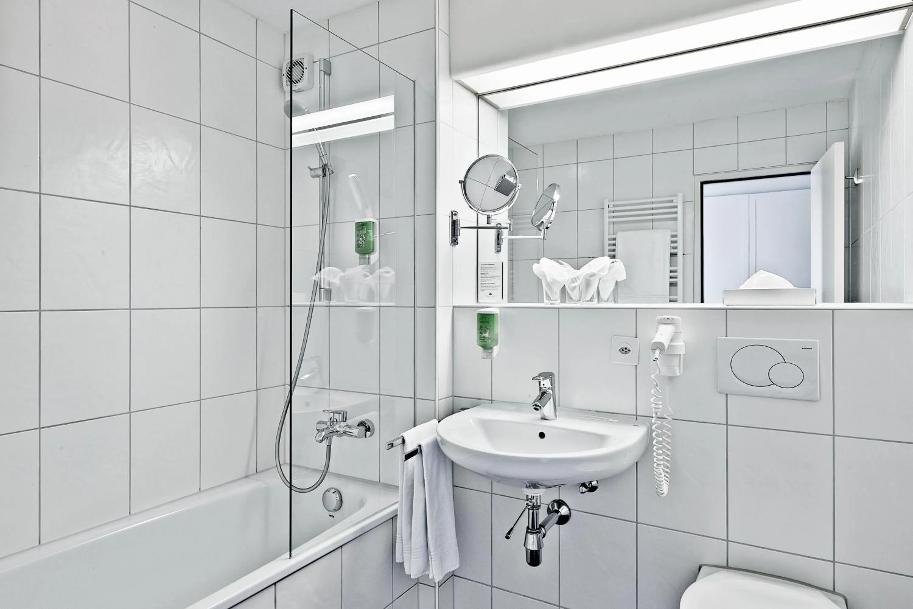 Toilet in Sorell Hotel Sonnental Dübendorf