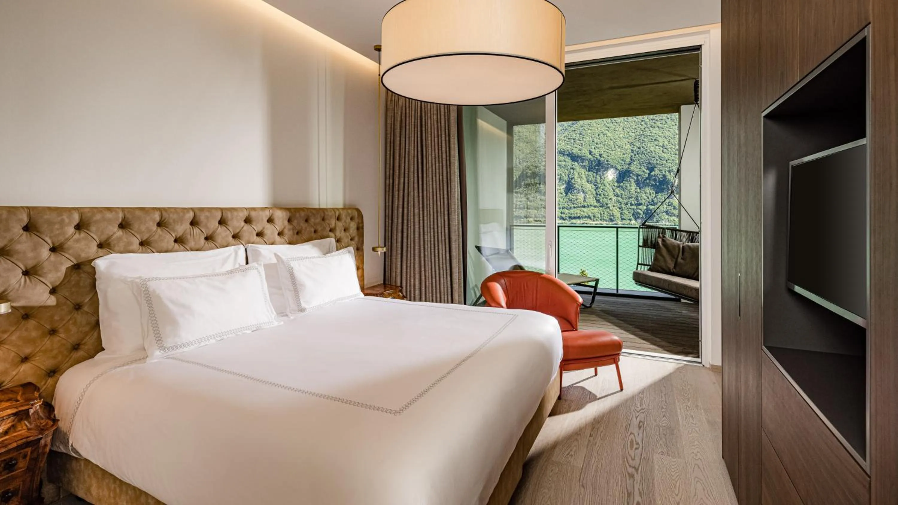 Photo of the whole room, Bed in ARIA Retreat & SPA - The Leading Hotels of the World