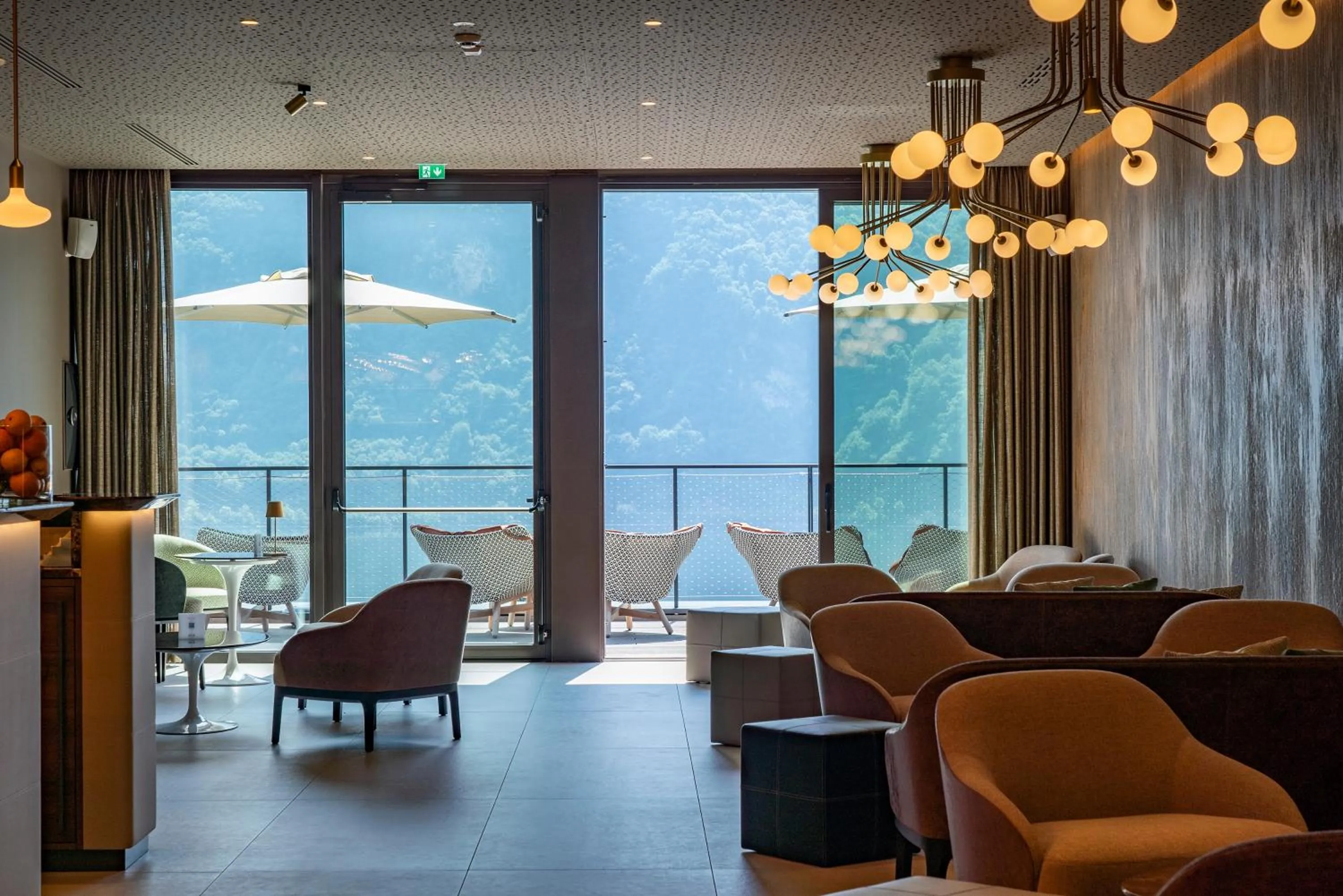 Lounge or bar in ARIA Retreat & SPA - The Leading Hotels of the World