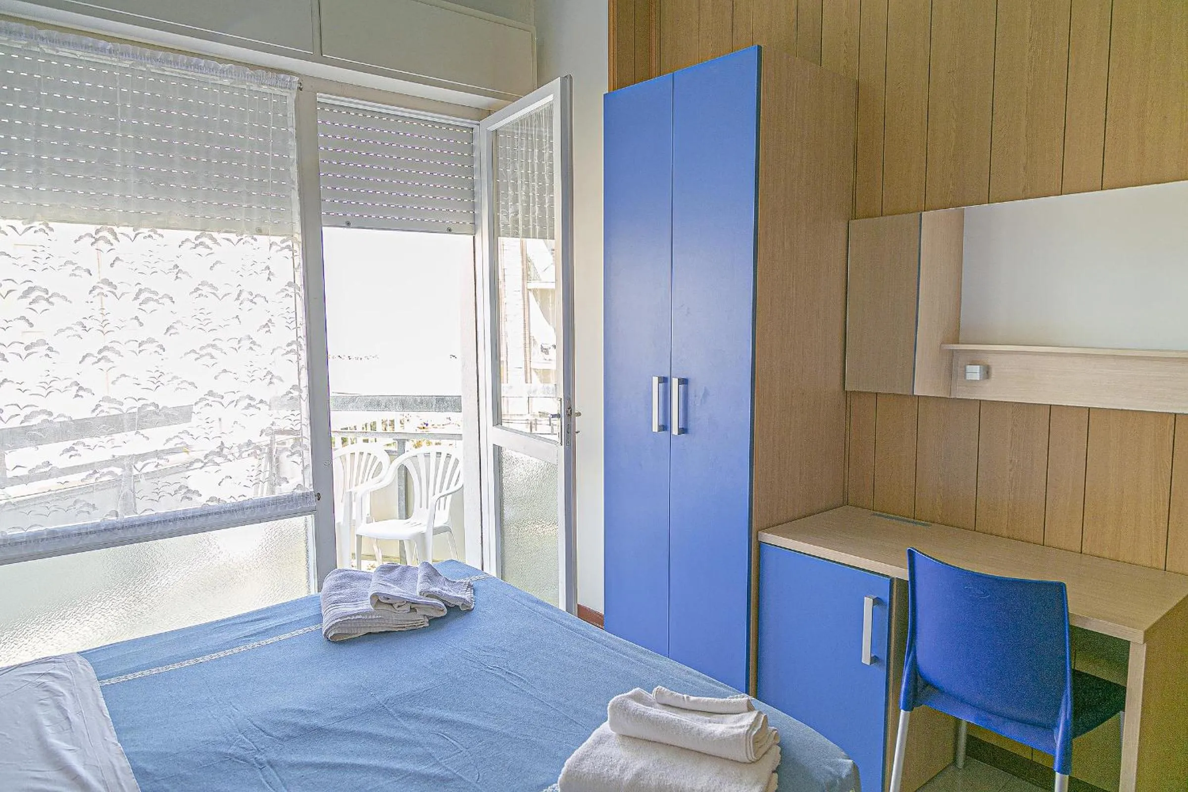 Photo of the whole room, Bed in Hotel Tropical