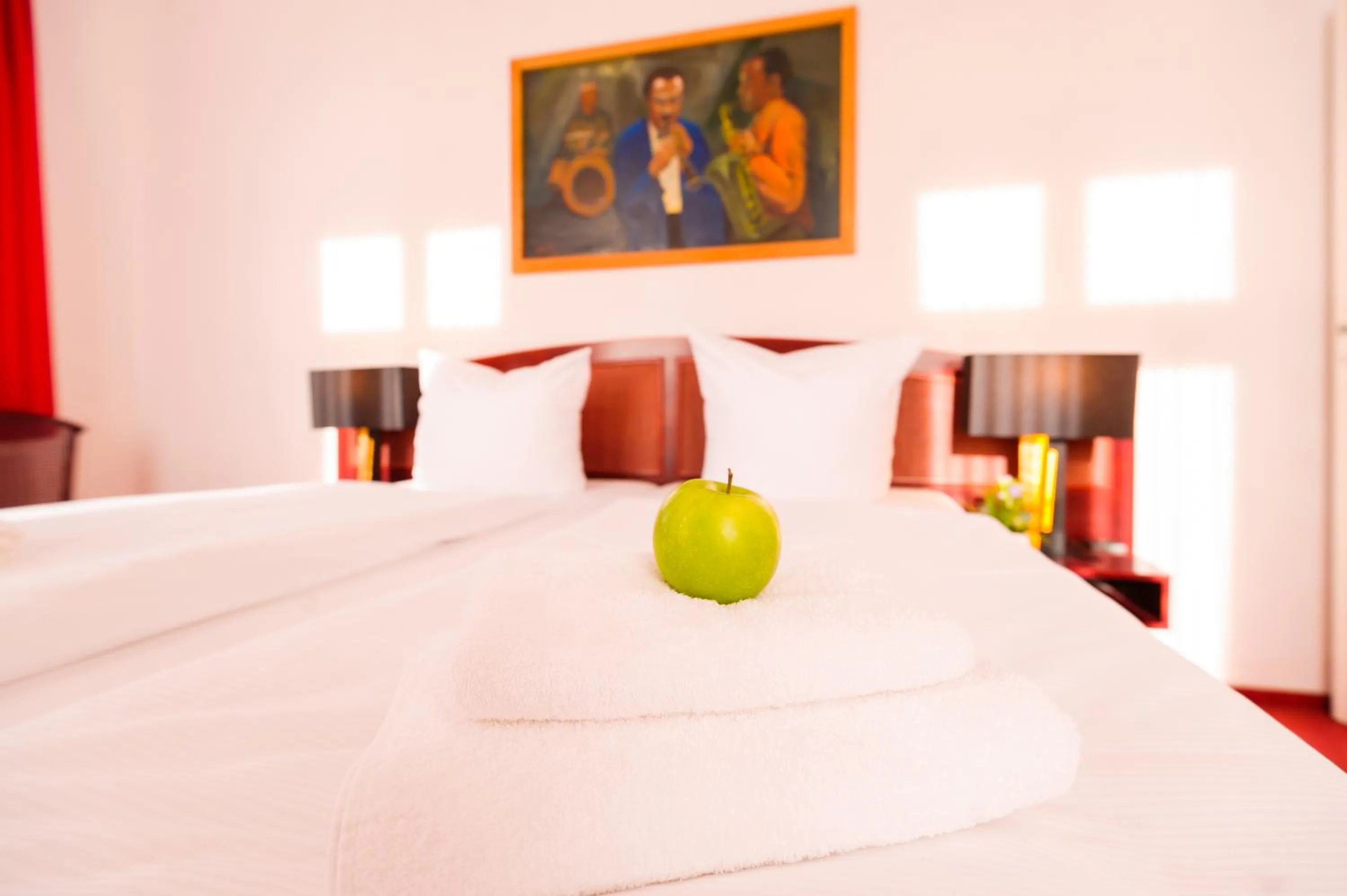 Photo of the whole room, Bed in Hotel New Orleans