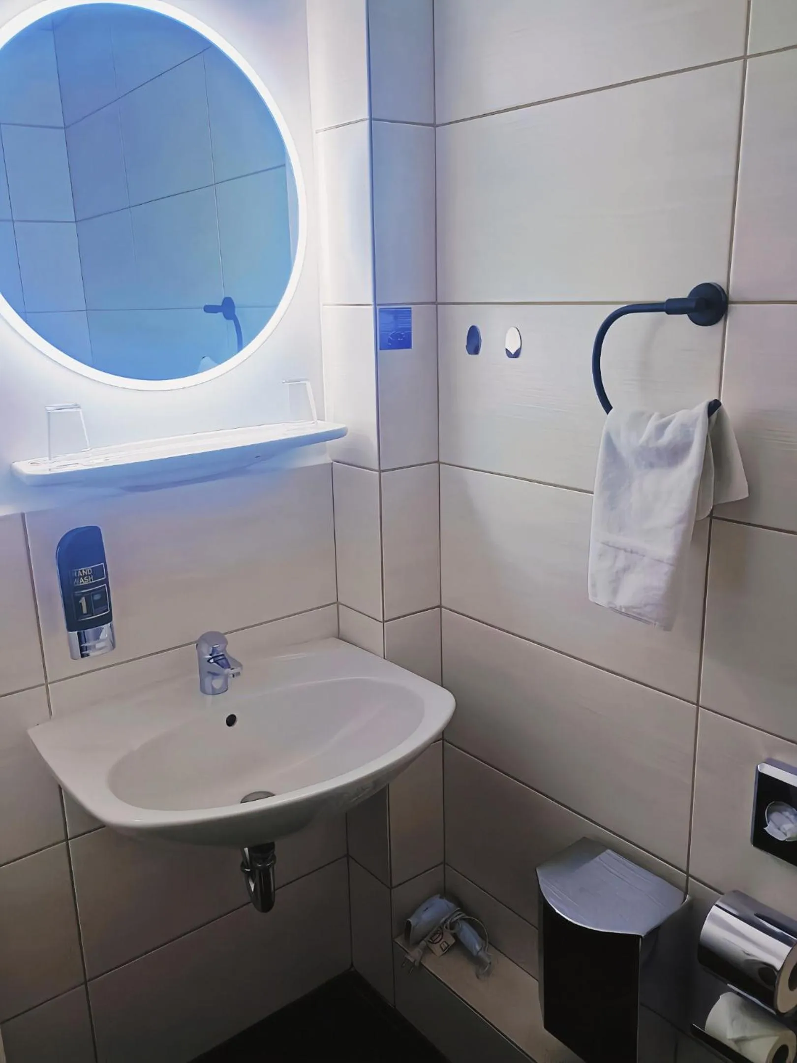 Bathroom in Excellent Hotel Hamburg