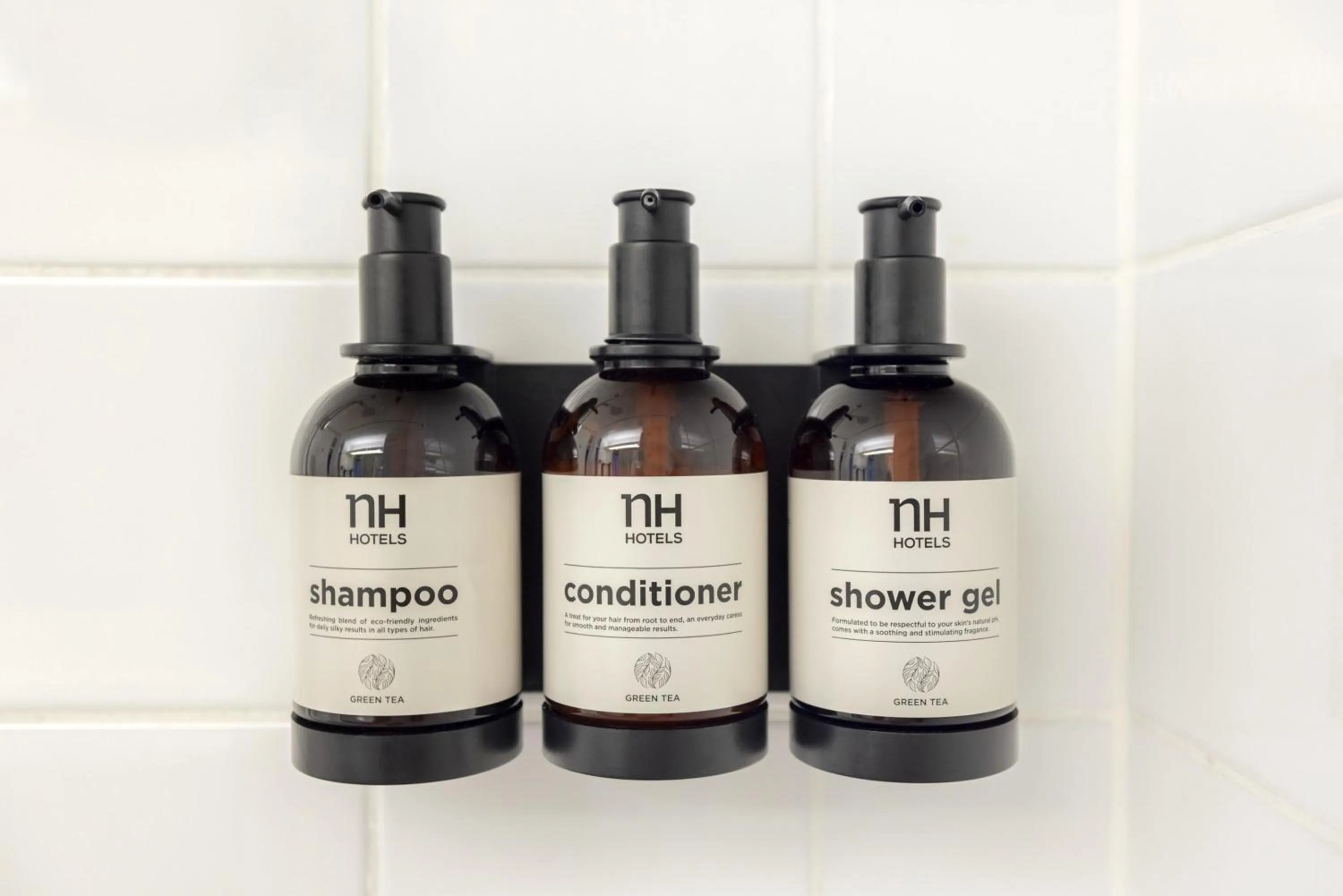 Bathroom in NH Stuttgart Airport