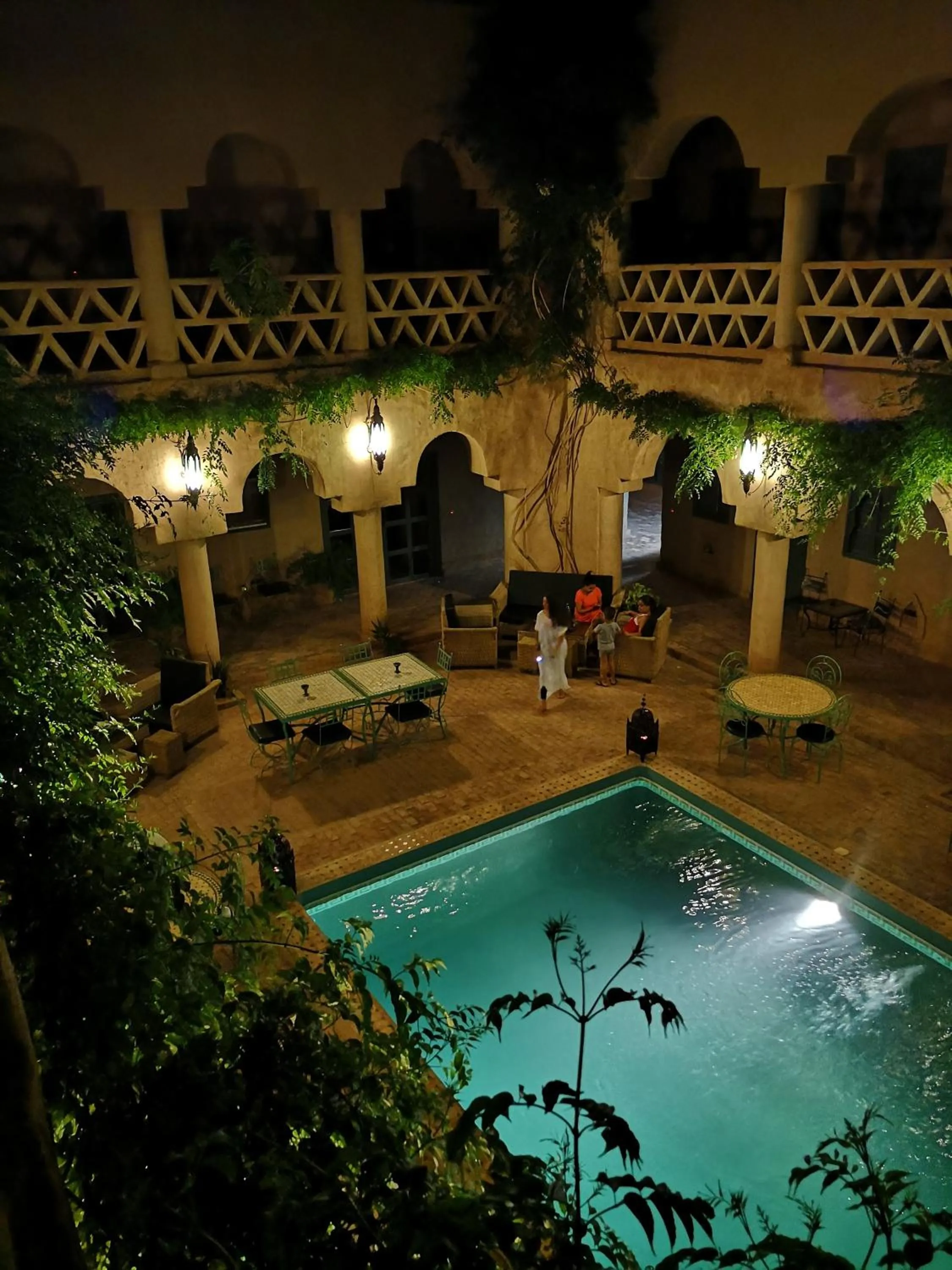 Swimming pool in Riad Ain Khadra