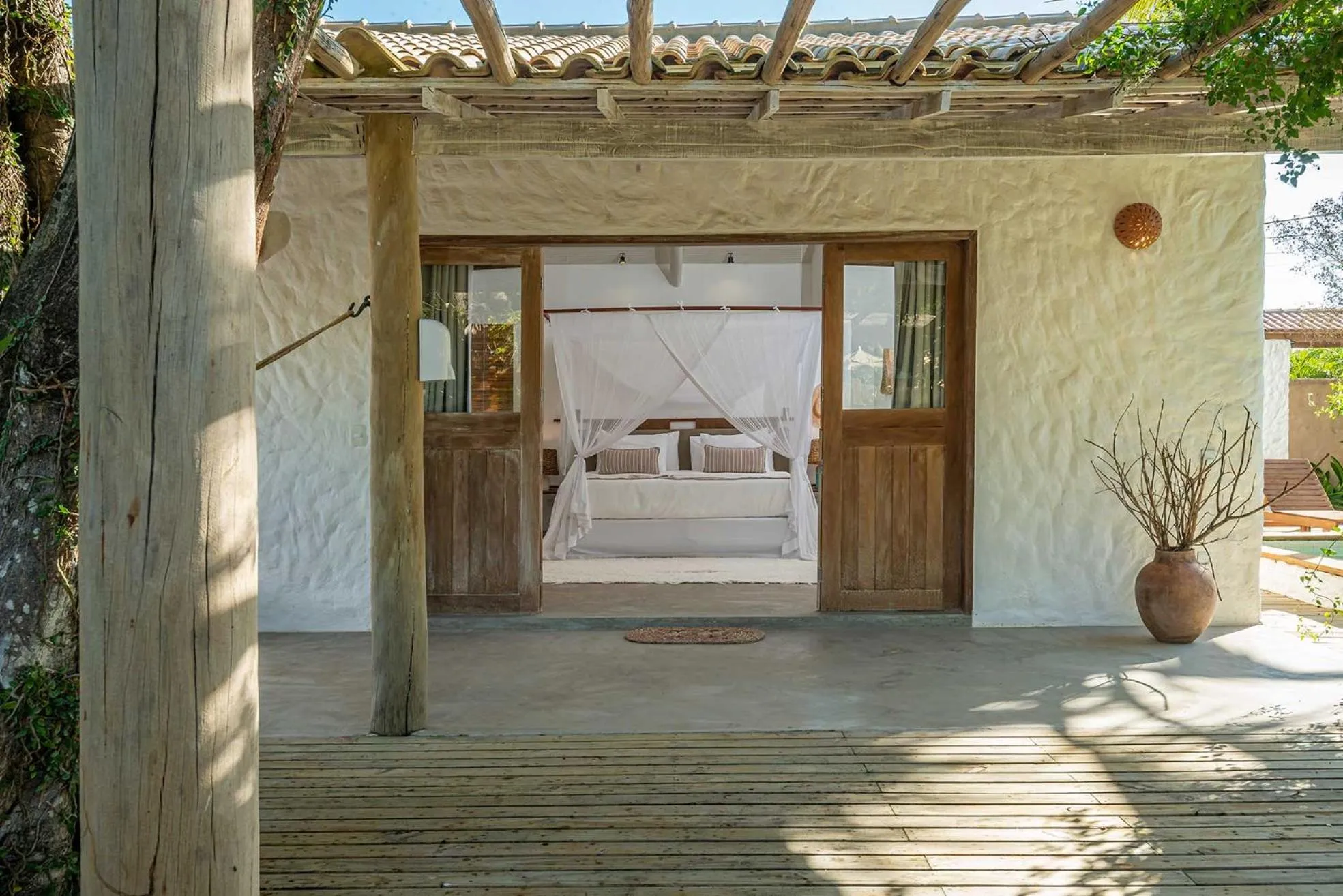 Facade/entrance in Villa dos Nativos Boutique Hotel