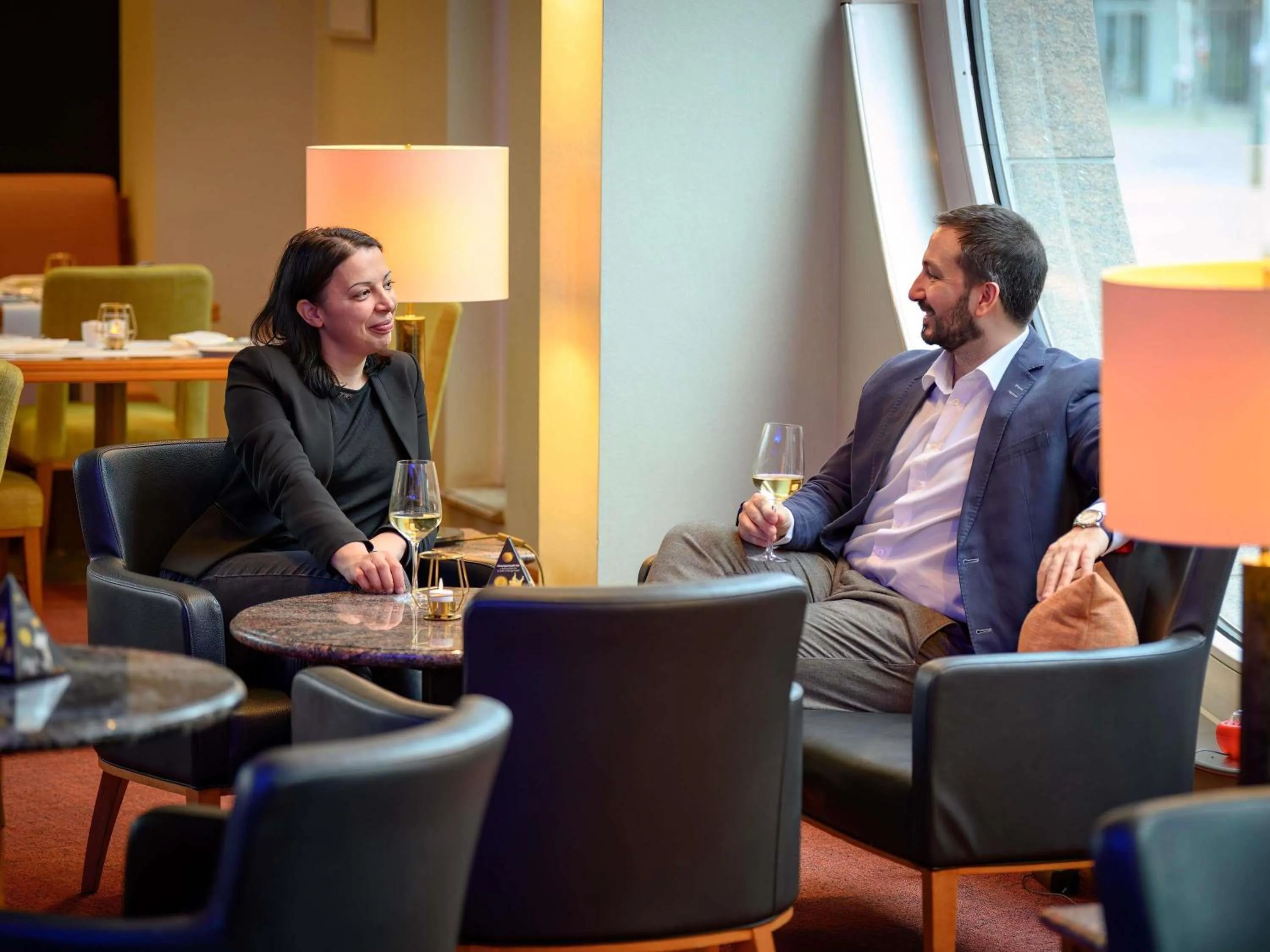 Lounge or bar in Novotel Freiburg am Konzerthaus