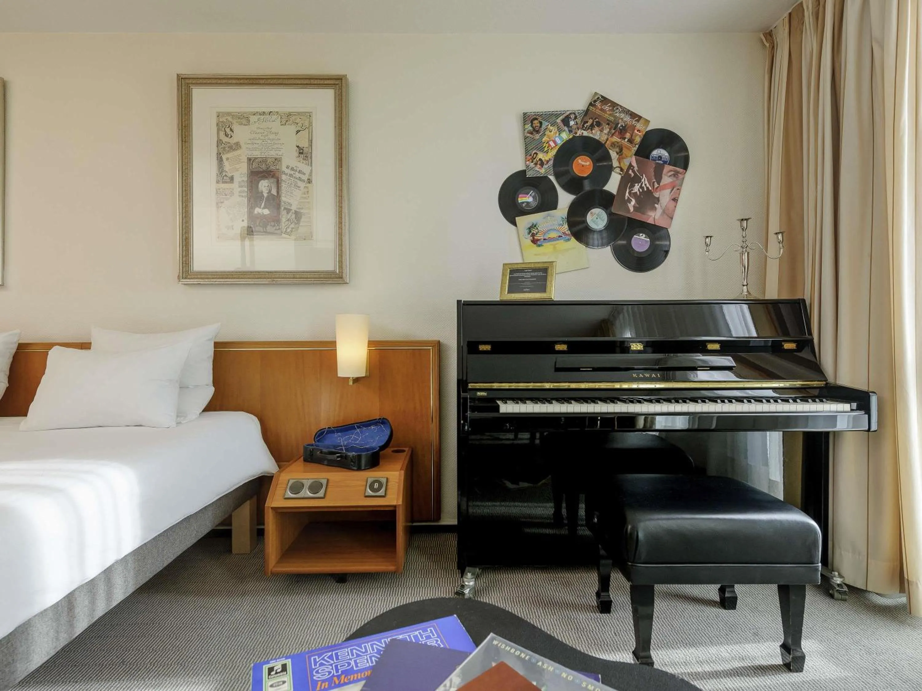 Bedroom, Bed in Novotel Freiburg am Konzerthaus