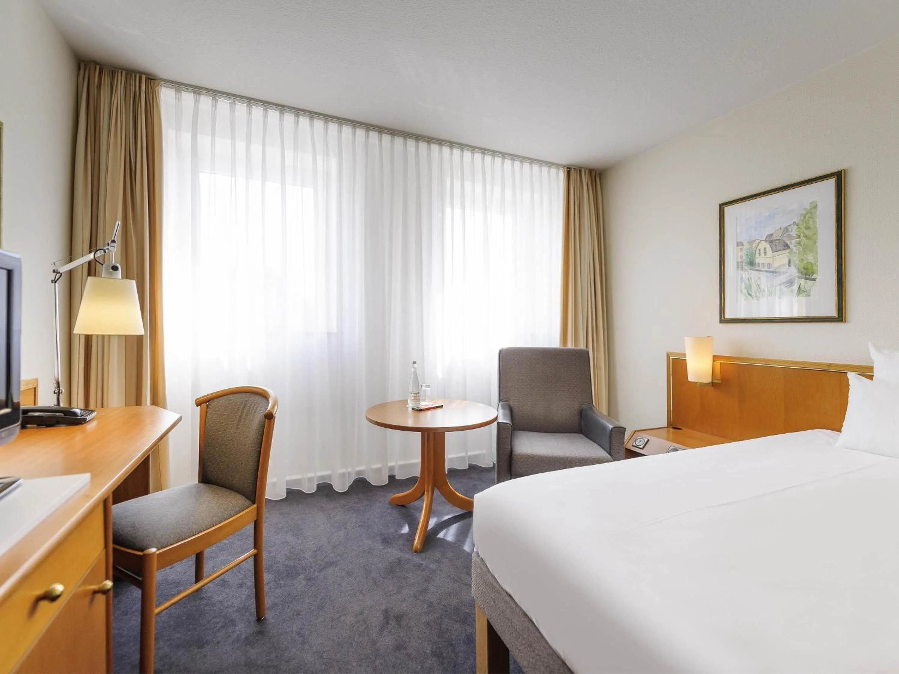 Bedroom, Bed in Novotel Freiburg am Konzerthaus