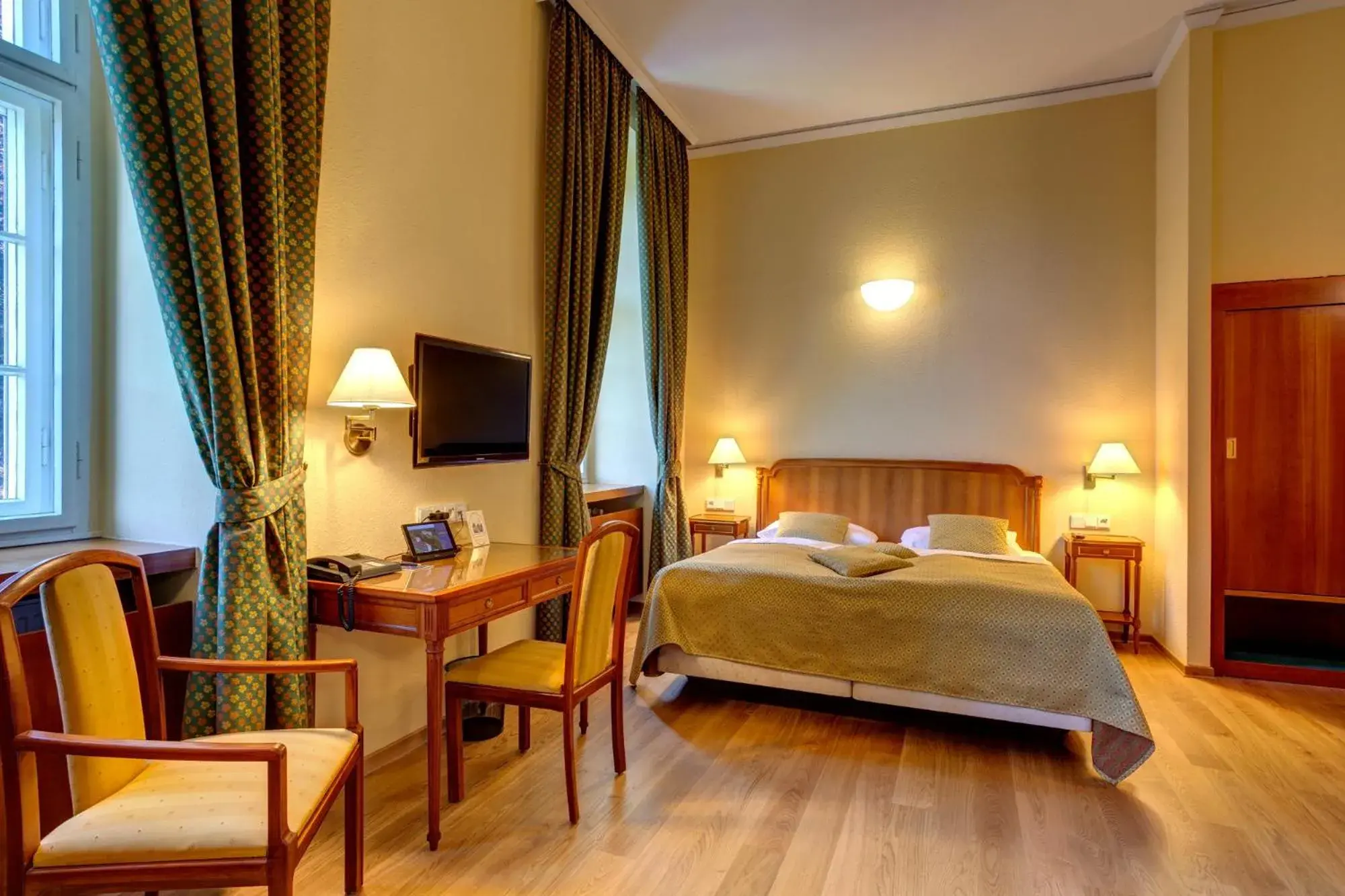 Double Room in Schloss Lübbenau Double Room in Schloss Lübbenau