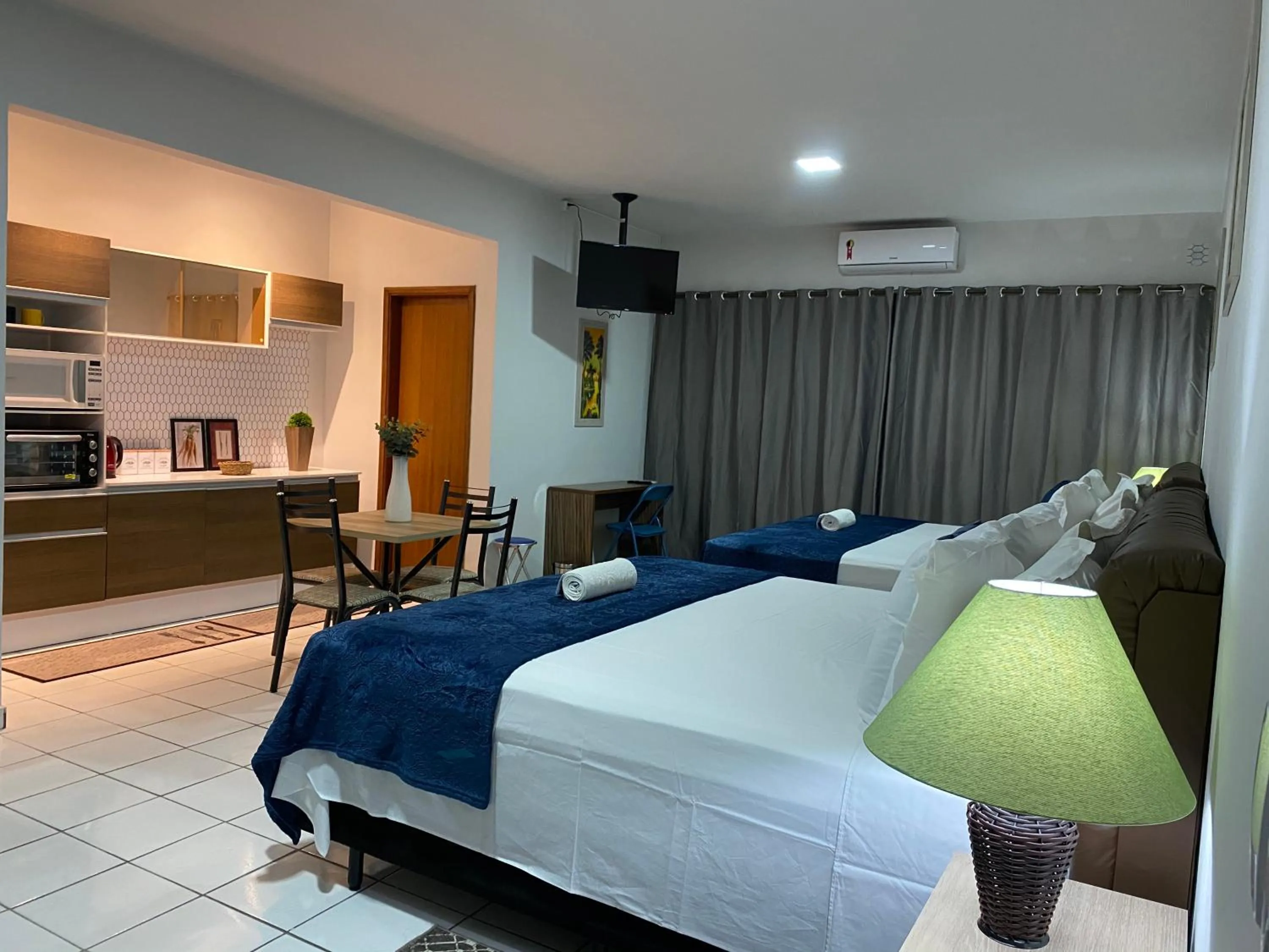 Bed in B & A Suites Inn Hotel - Quarto Luxo Safira