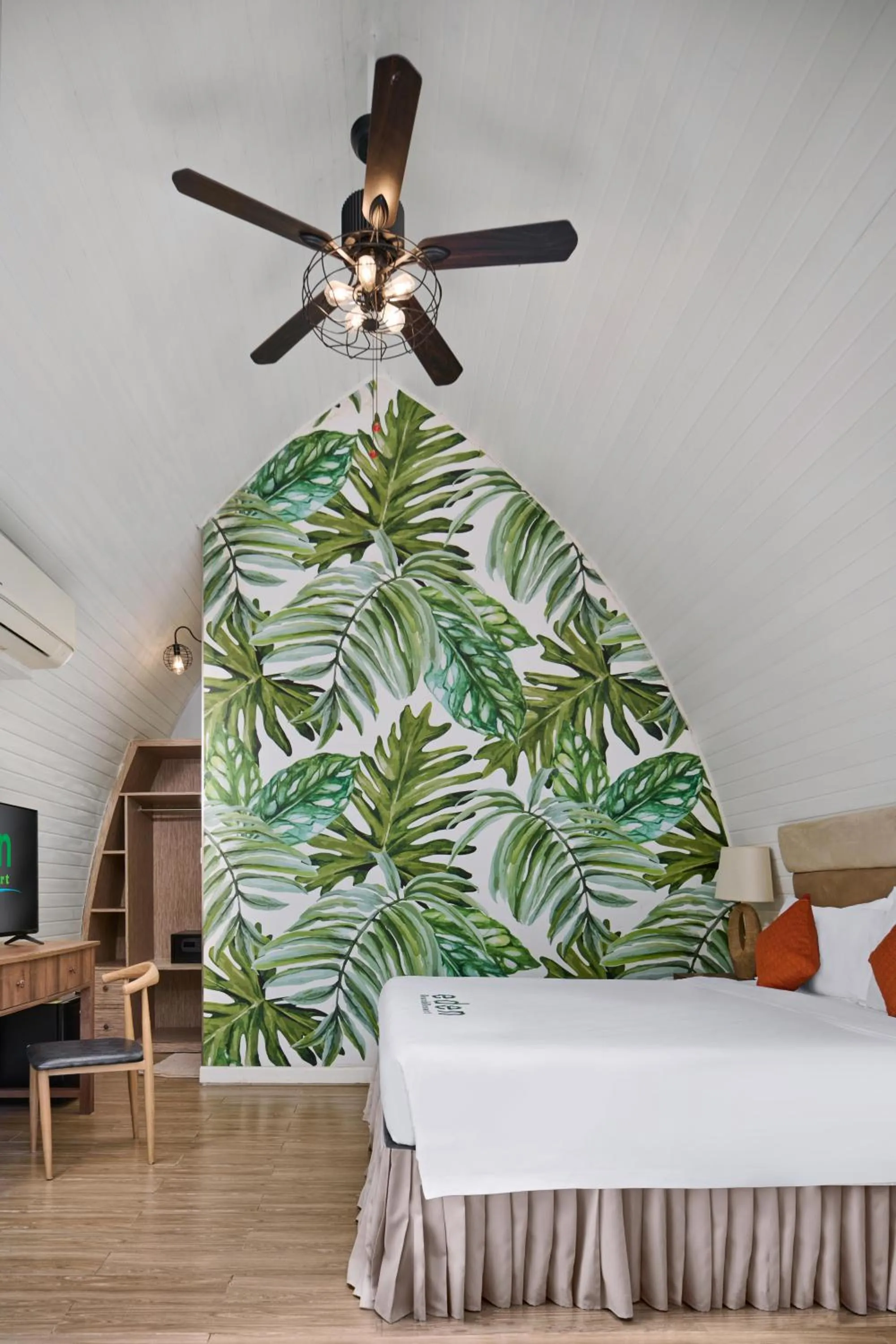 Bed in Eden Beach Resort by EHM