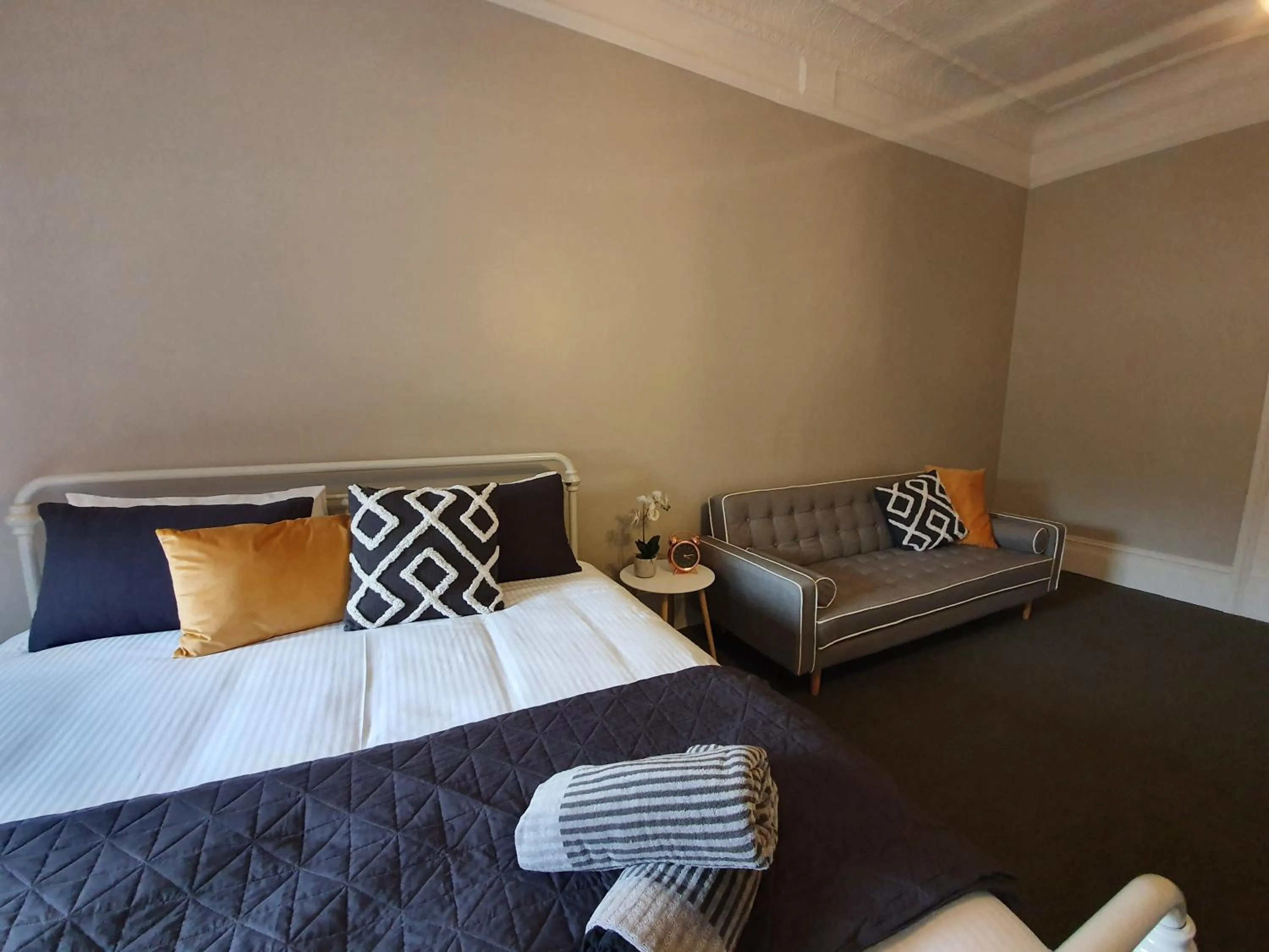 Bed in The Royal Hotel