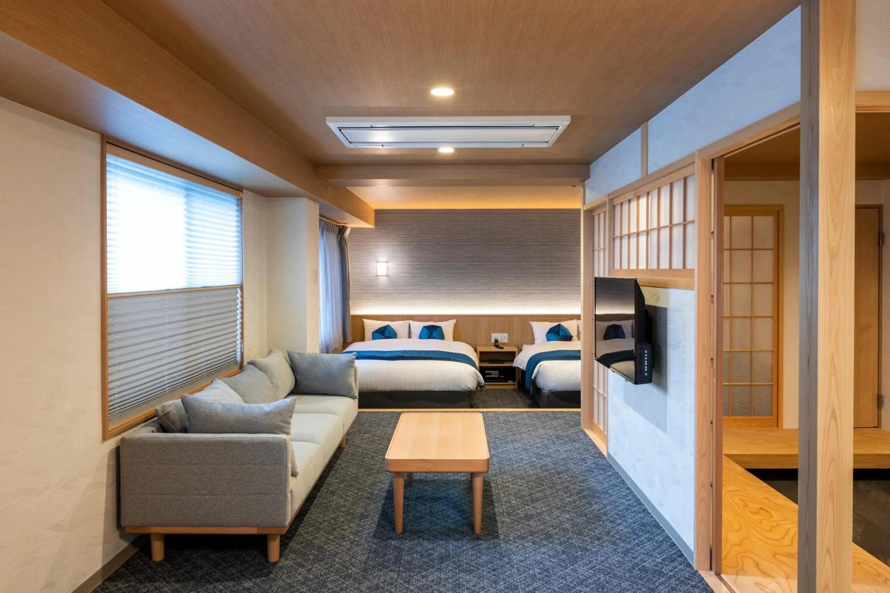 Photo of the whole room, Bed in Rinn Niomon