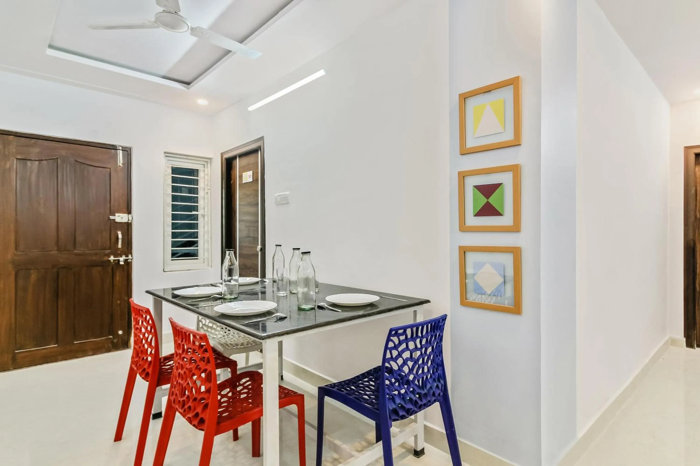 Dining area in Collection O Vennela Residency