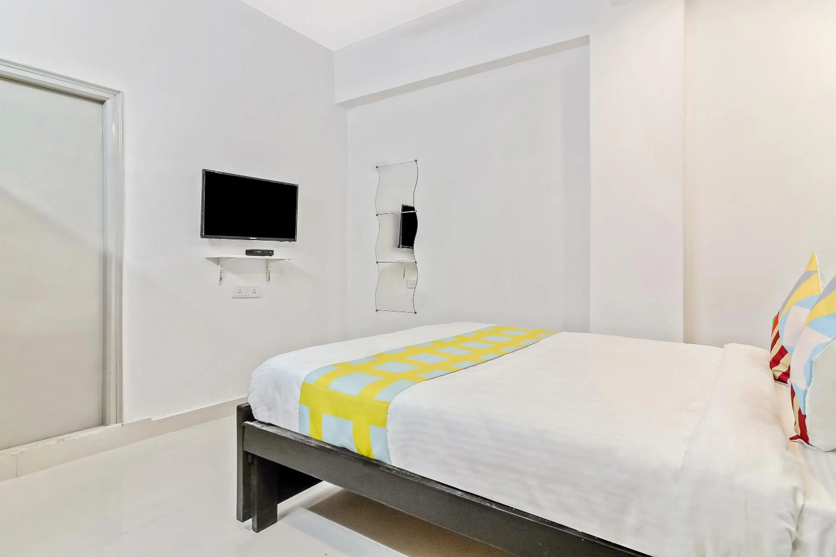 Facade/entrance, Bed in Collection O Vennela Residency