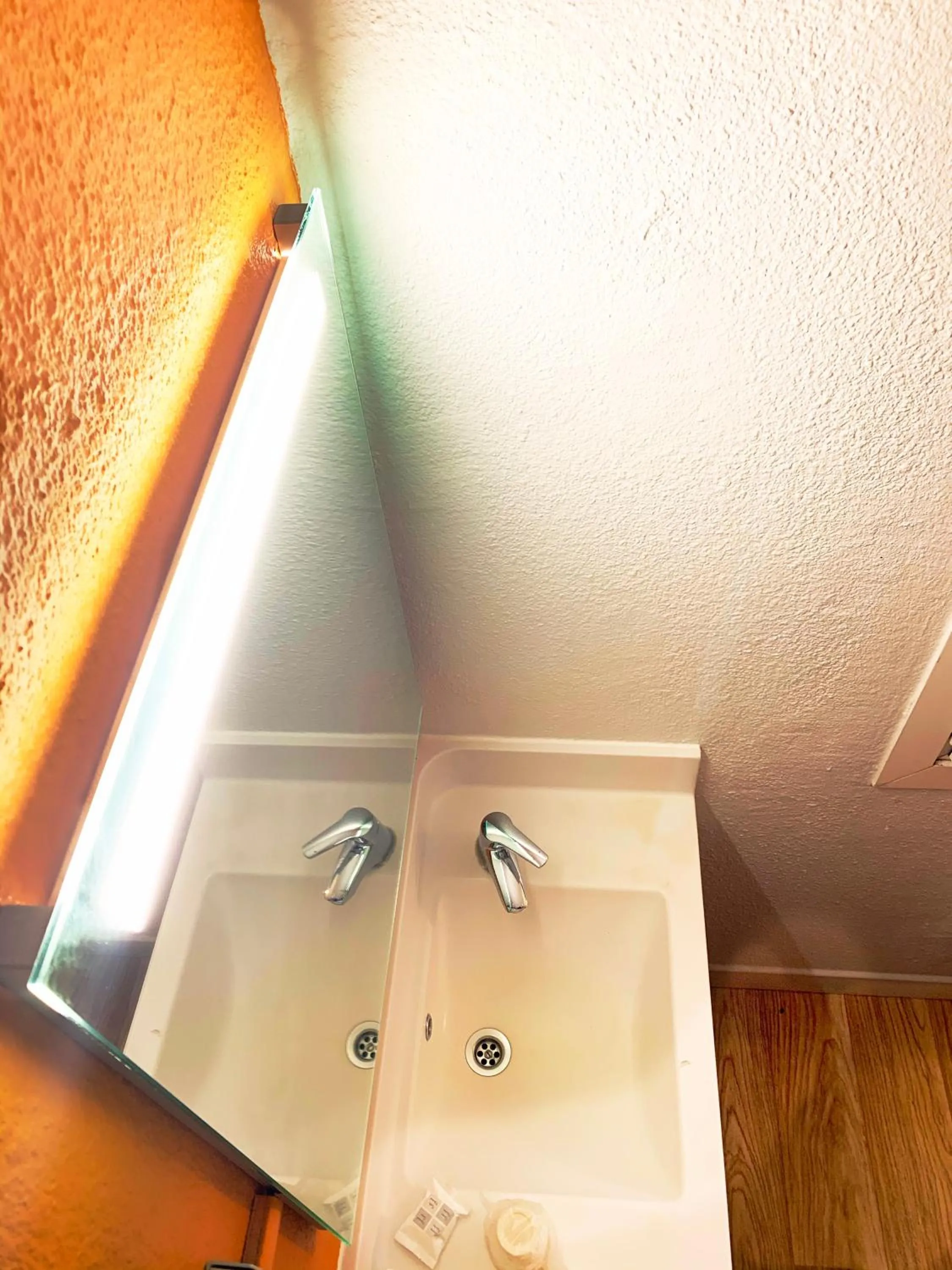 Bathroom in Premiere Classe Troyes Sud - Parc St Thibault - Buchères